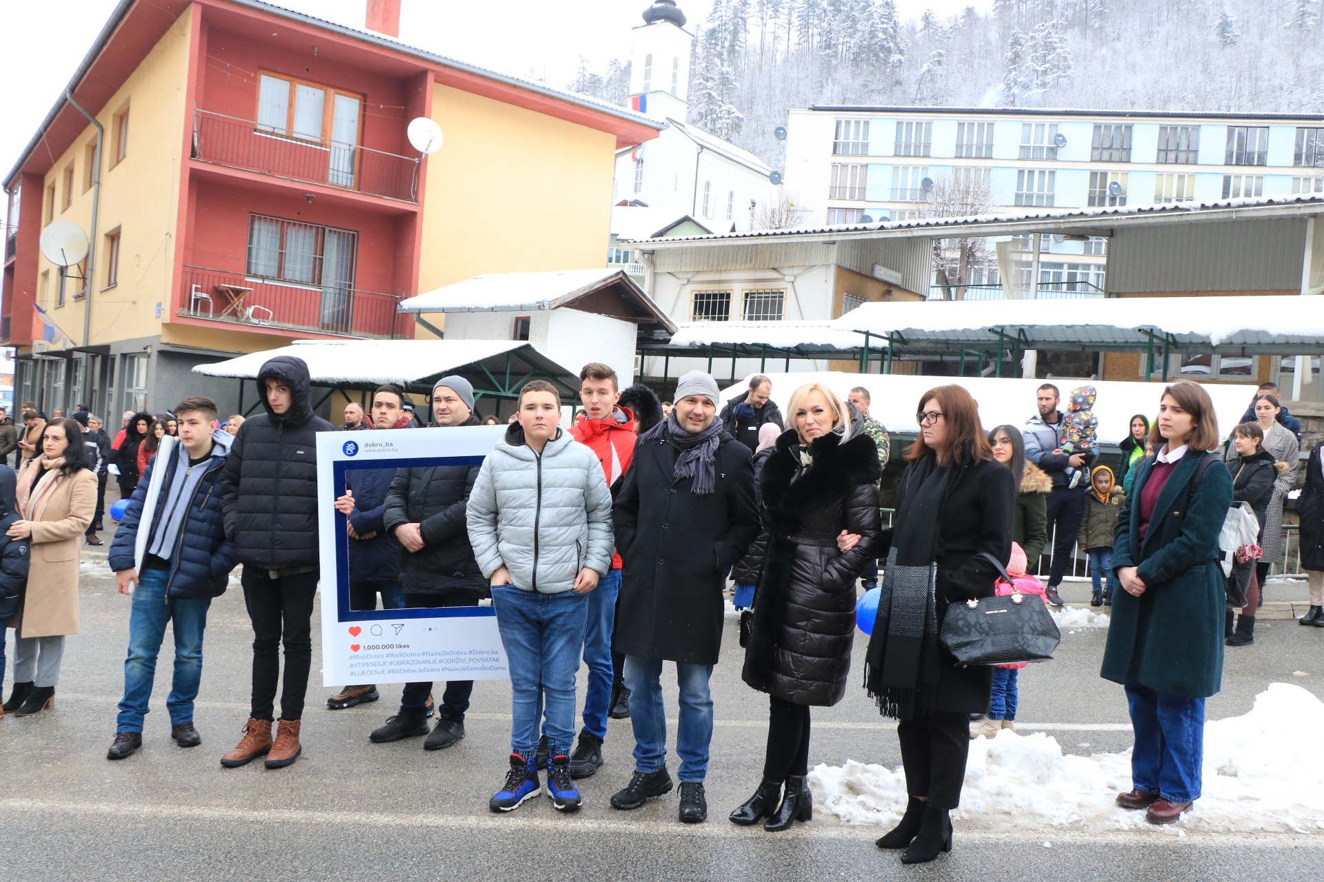 Srebrenica: Prigodnim programom i defileom kroz grad obilježen Dan nezavisnosti BiH