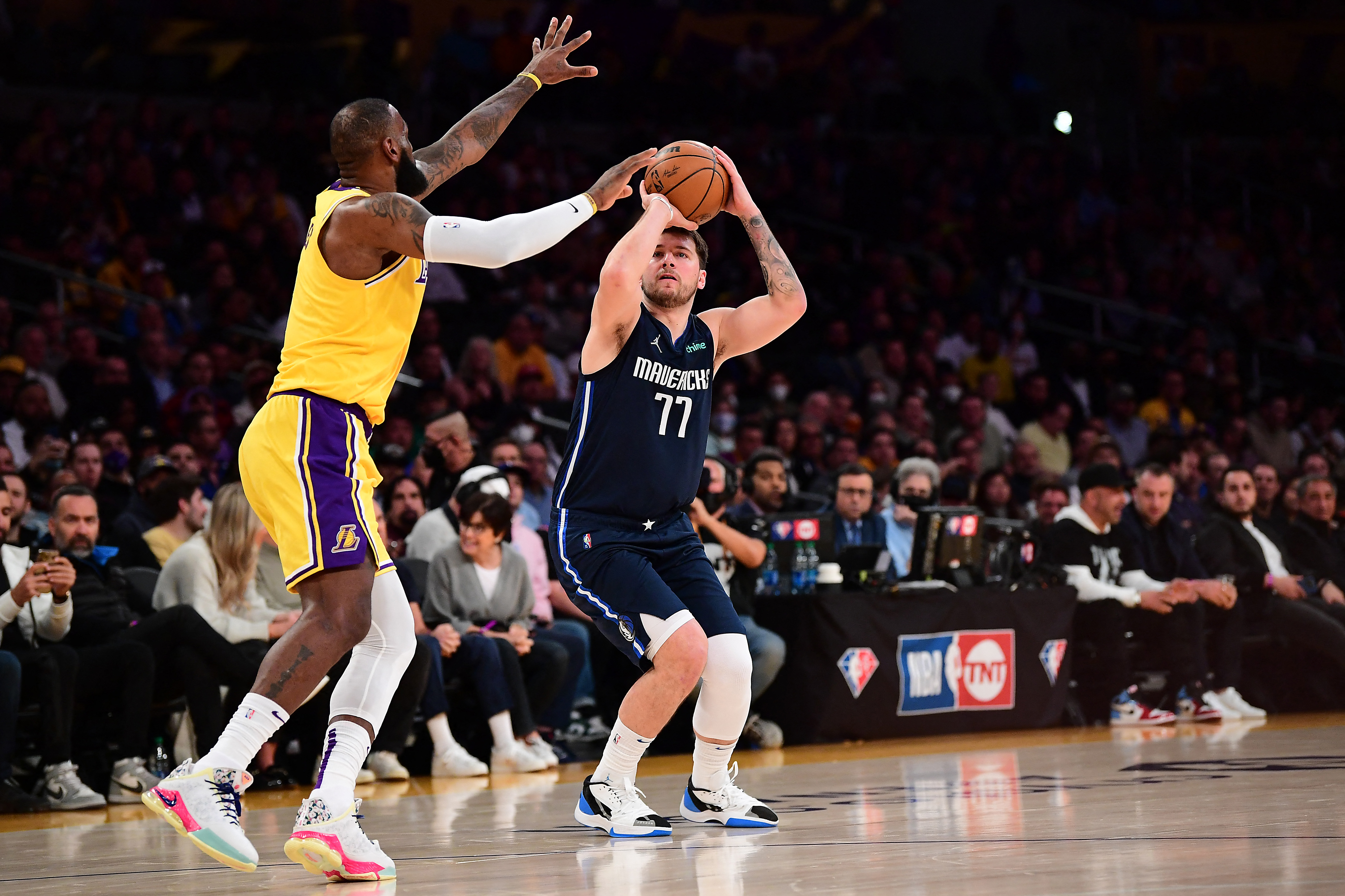NBA: Dallas Mavericks at Los Angeles Lakers