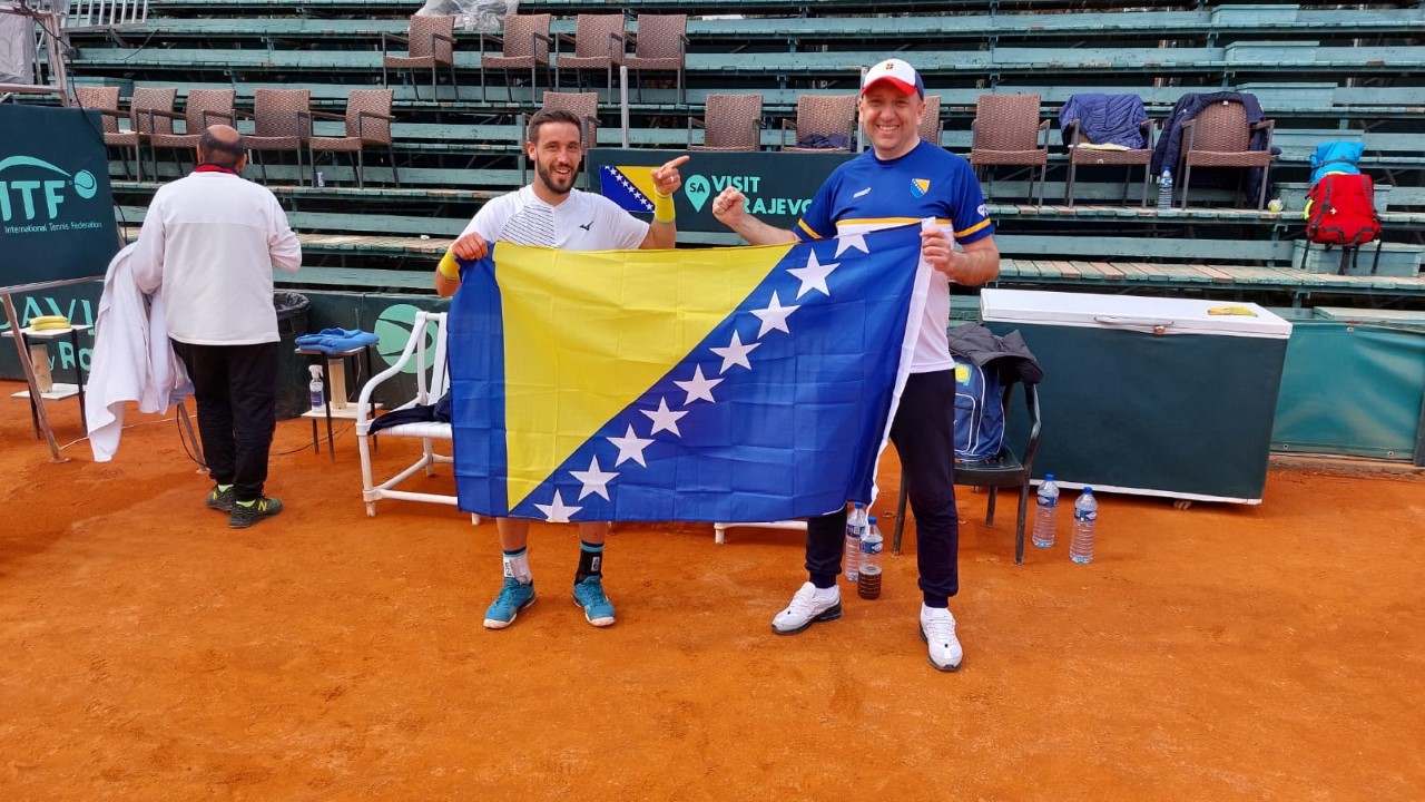 Dzumhur i Zrnic