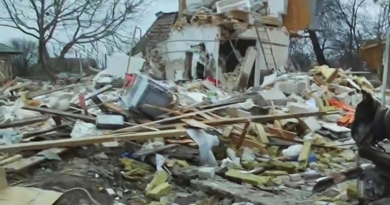 e4018510-75fe-42e3-b088-207dca577db3