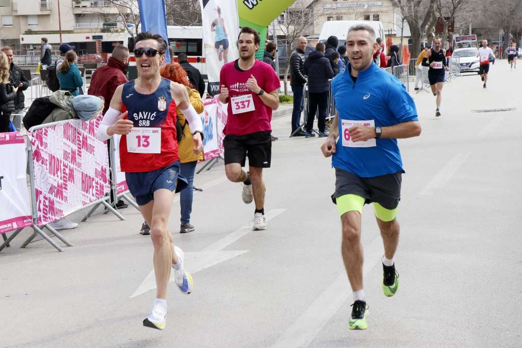 Polumaraton