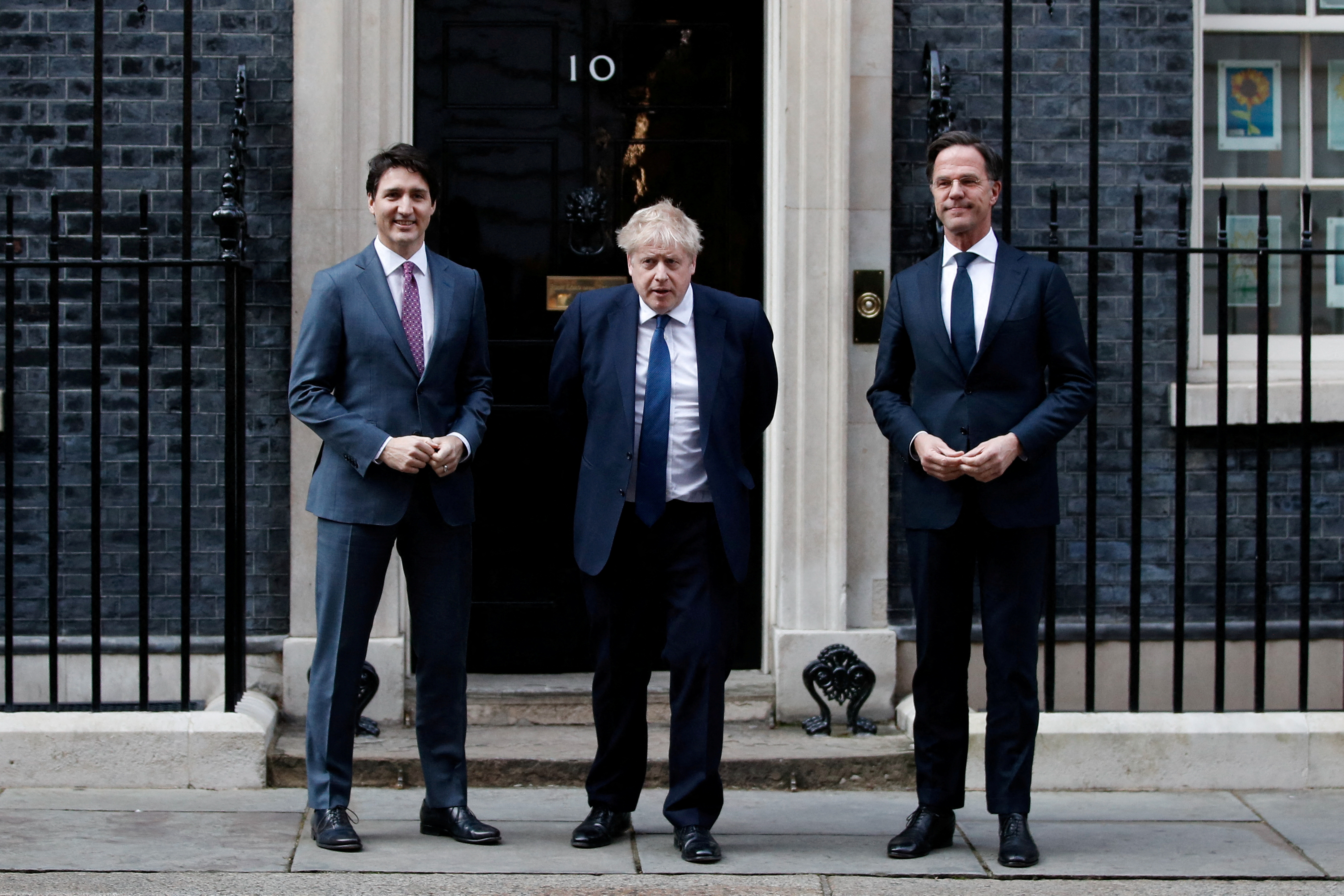 Justin Trudeau, Boris Johnson i Mark Rutte