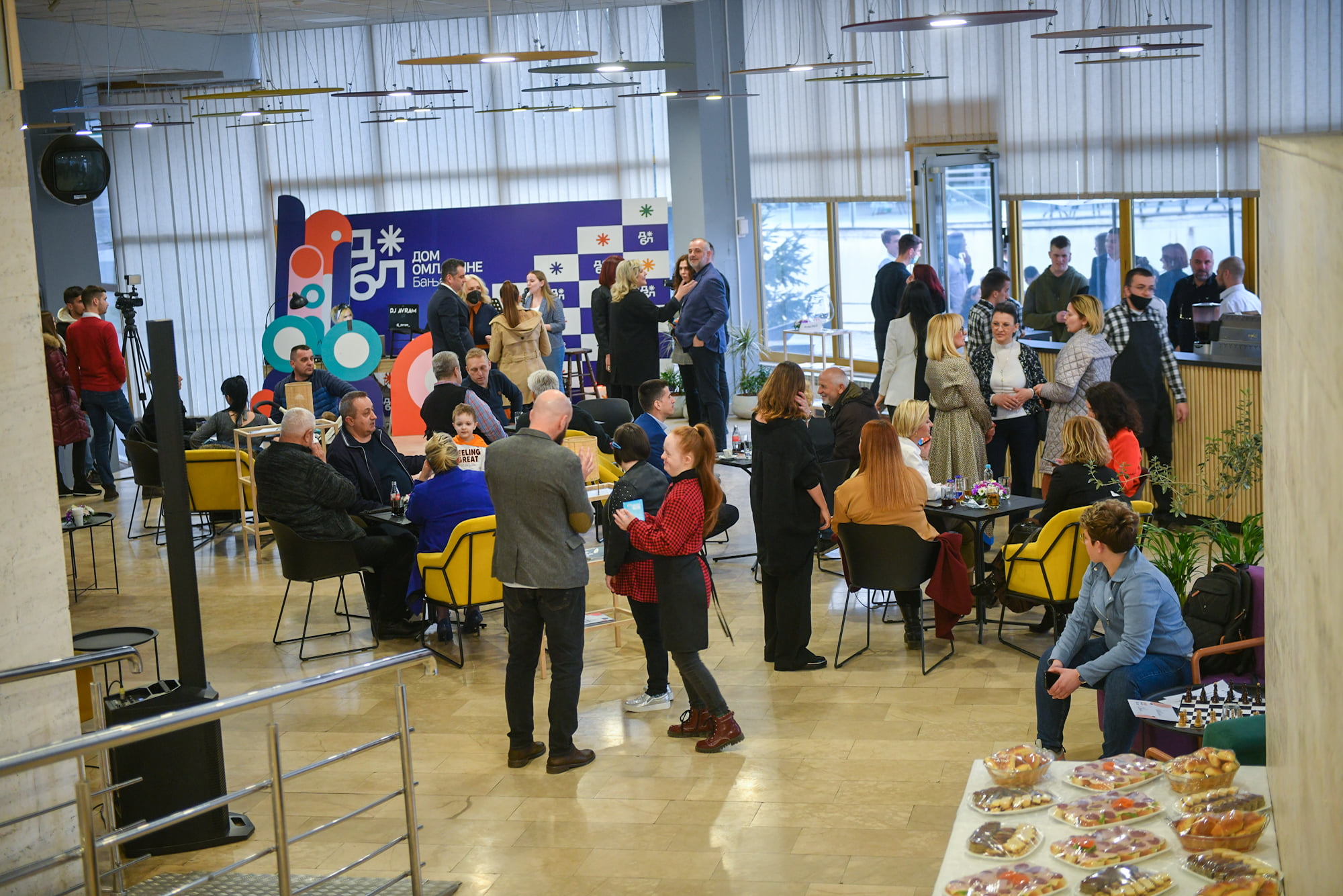 omladinski kafe zvjezdica