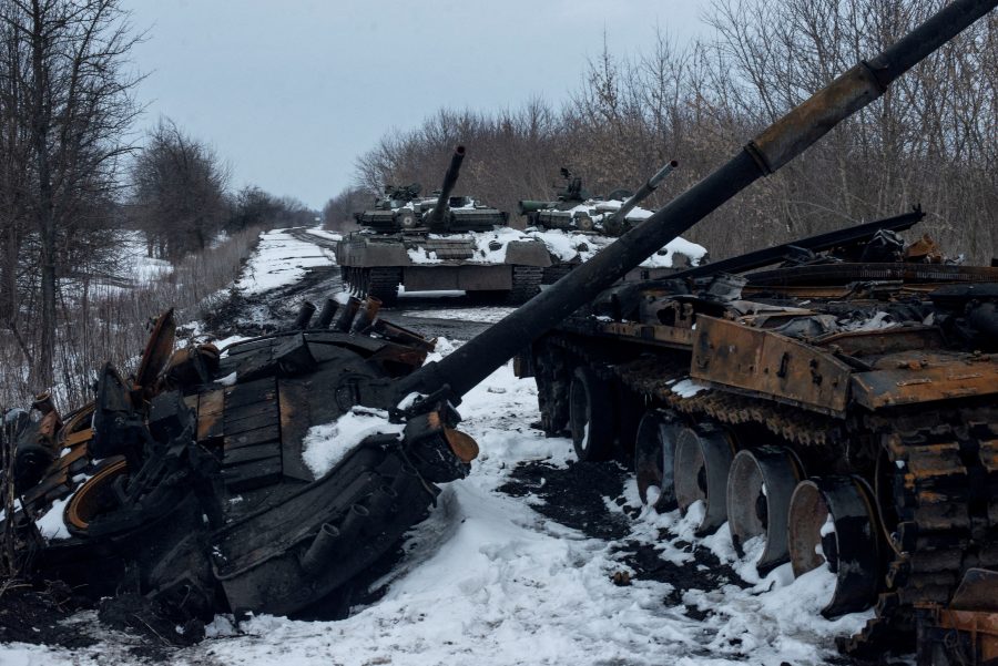 1647289202-2022-03-14T195345Z_300299973_RC2TXS9MH77M_RTRMADP_3_UKRAINE-CRISIS-KYIV-ARMS-900x601