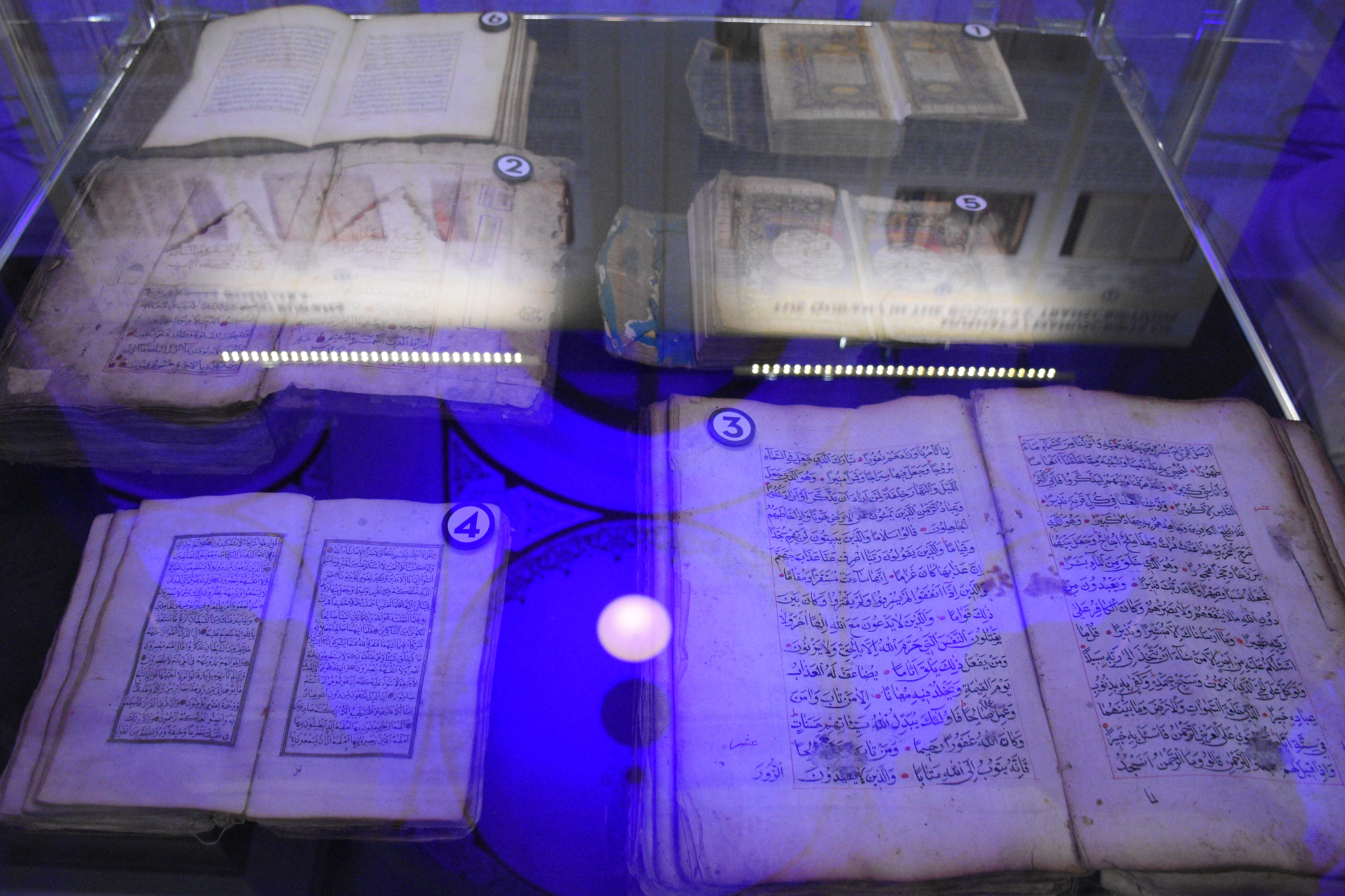 Sarajevo: U Vijećnici otvorena izložba "Nacionalno blago Bosne i Hercegovine"