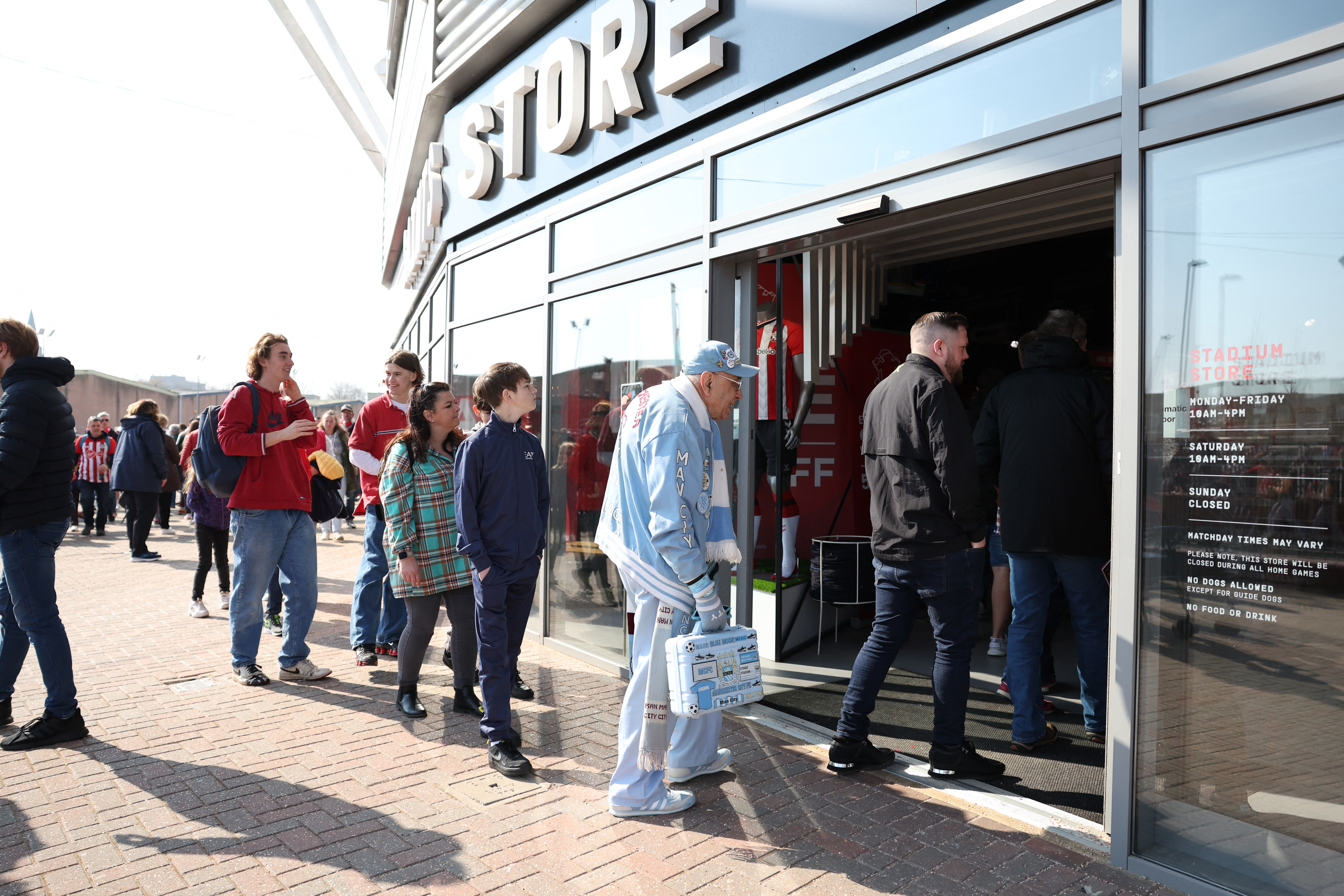 FA Cup Quarter Final - Southampton v Manchester City