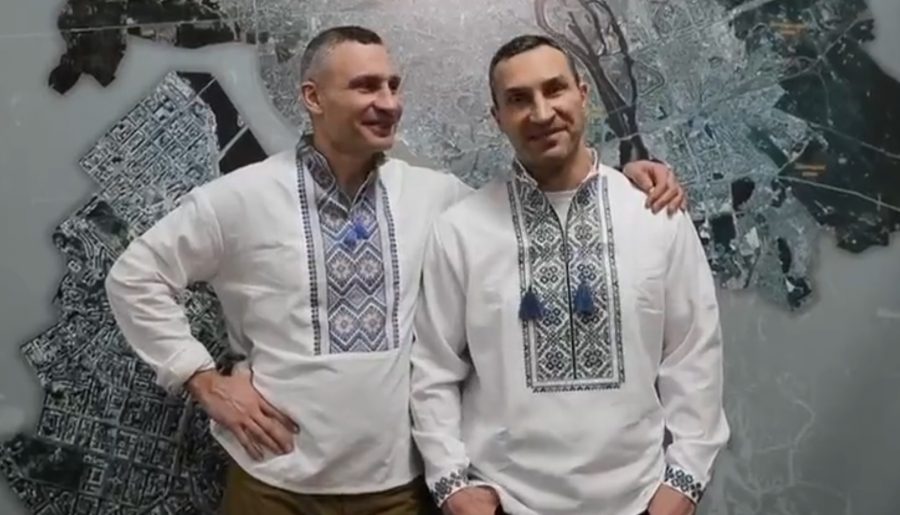 1648216663-vladimir-i-vitalij-klicko-900x515