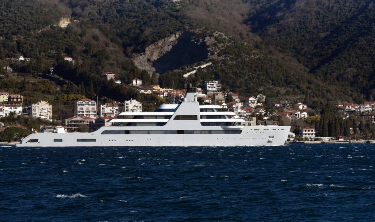 1647099615-000_324Z4JE-750x444