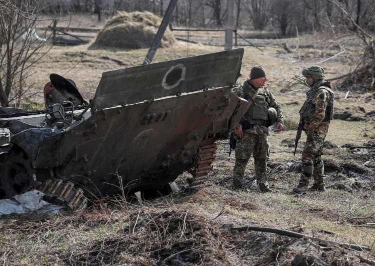 1648488563-2022-03-28T171842Z_723267715_RC2NBT9Q6N0U_RTRMADP_3_UKRAINE-CRISIS-KYIV-DEFENCE-750x533