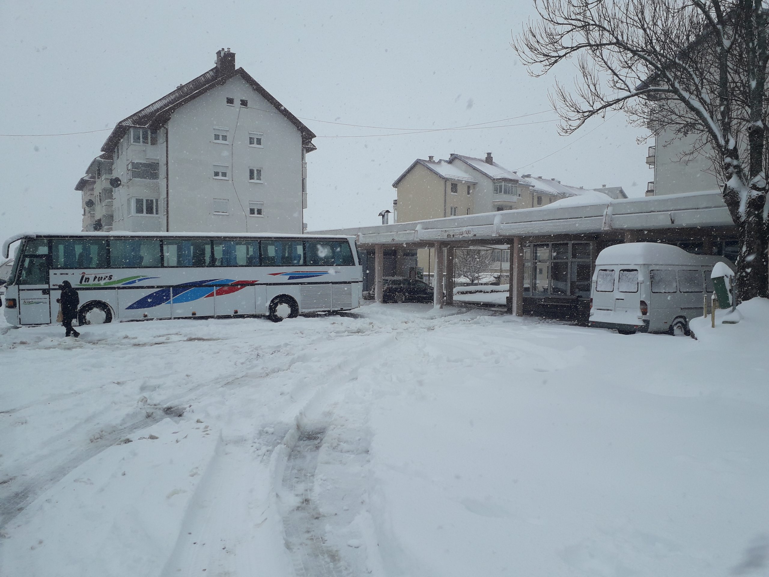 20220410_093812-scaled