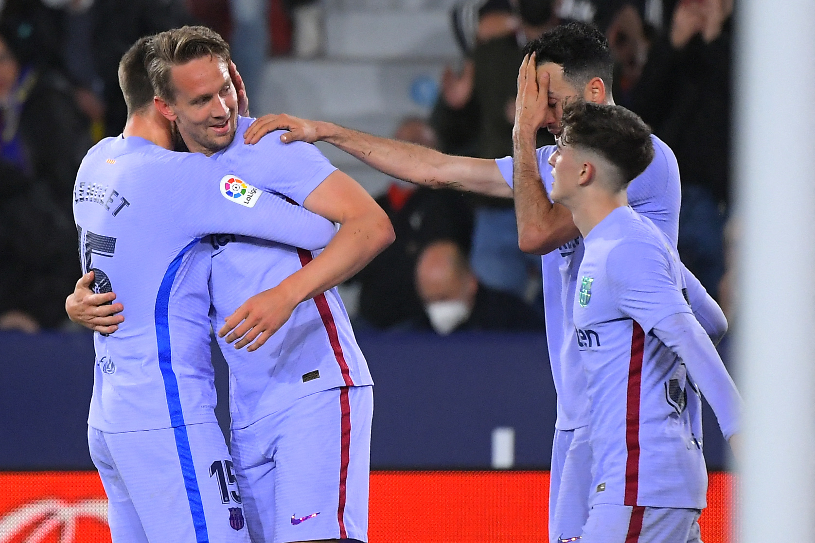 FBL-ESP-LIGA-LEVANTE-BARCELONA