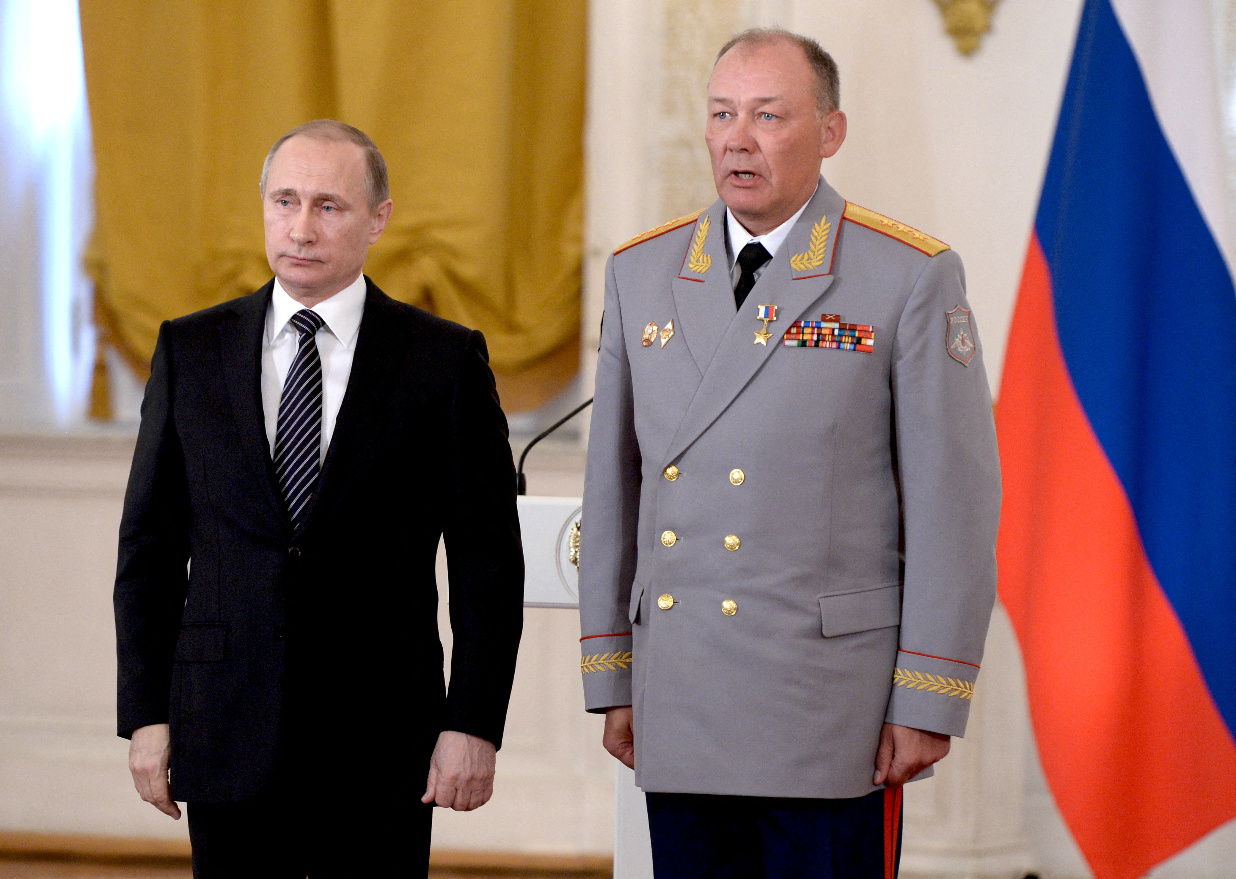 Vladimir Putin i Aleksandar Dvornikov