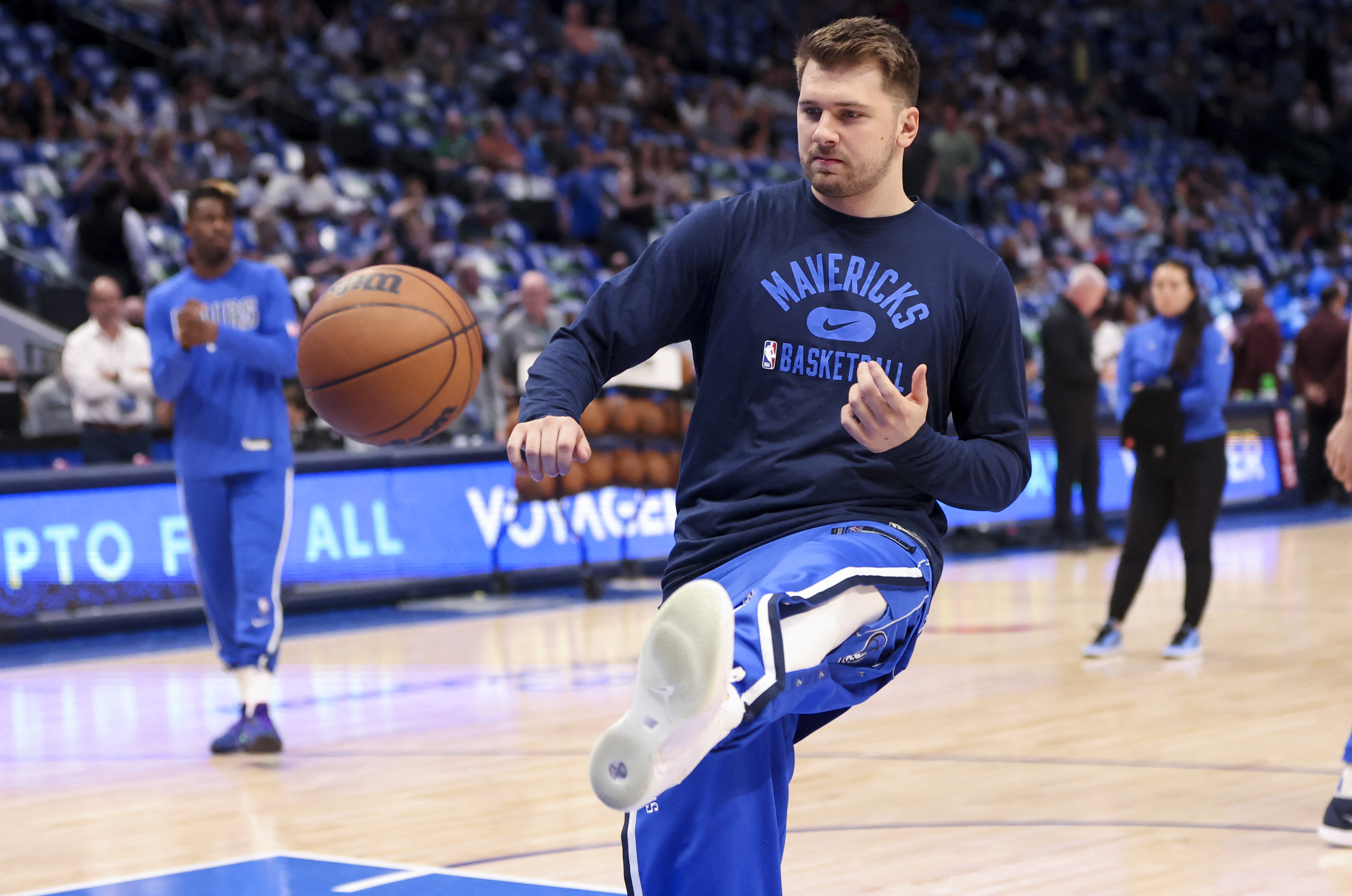 NBA: San Antonio Spurs at Dallas Mavericks