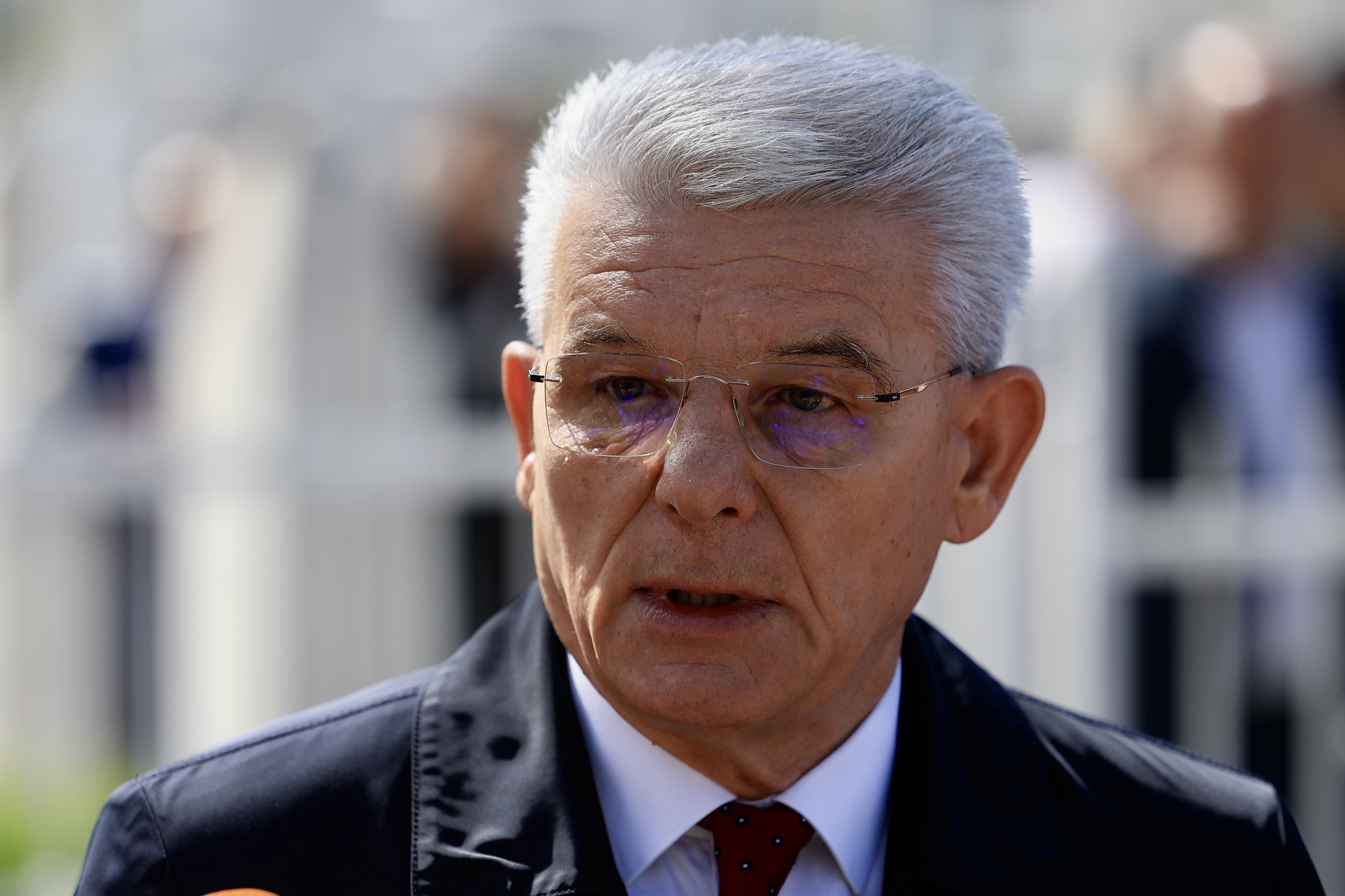 image00015-Dan armije