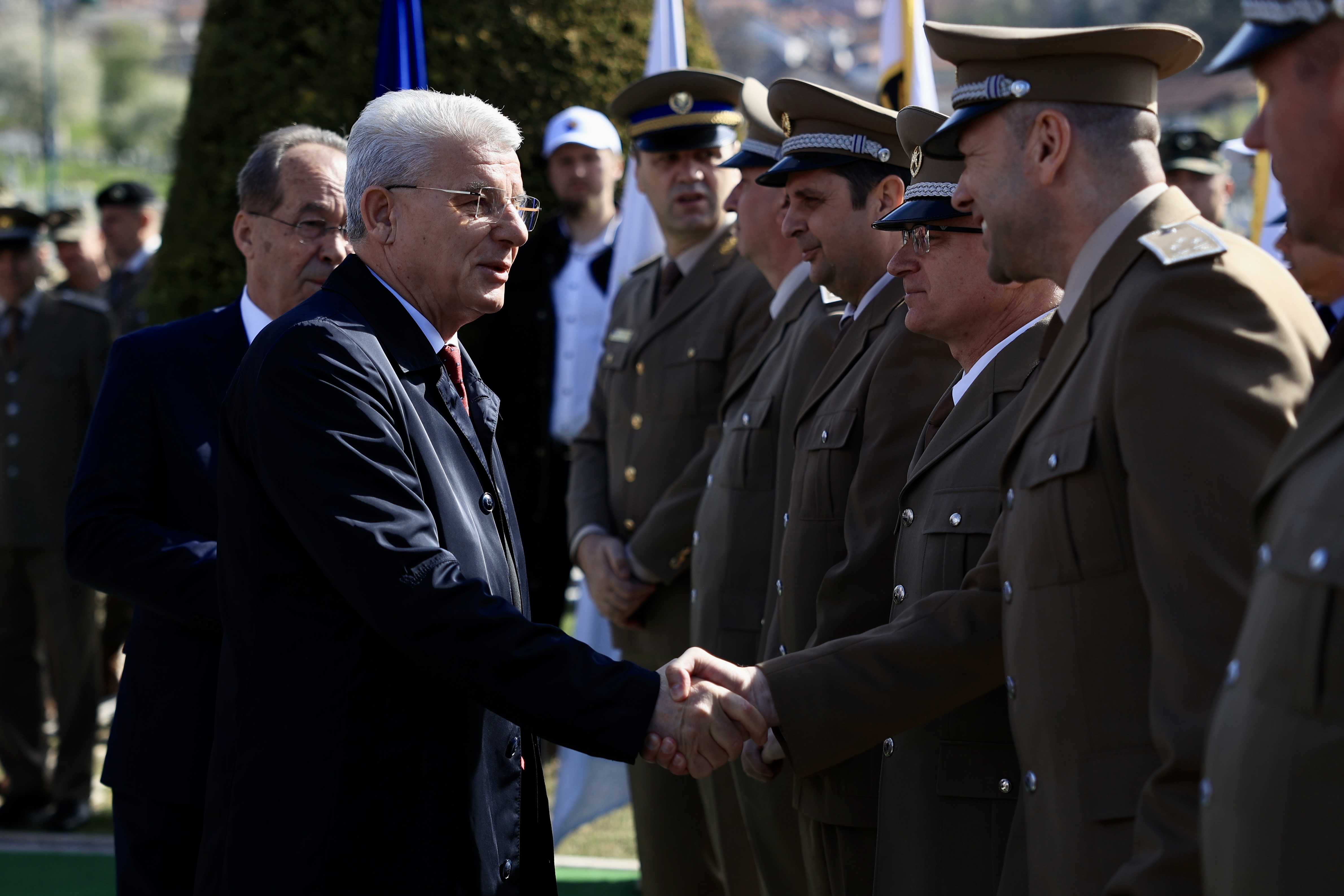 image00012-Dan armiije