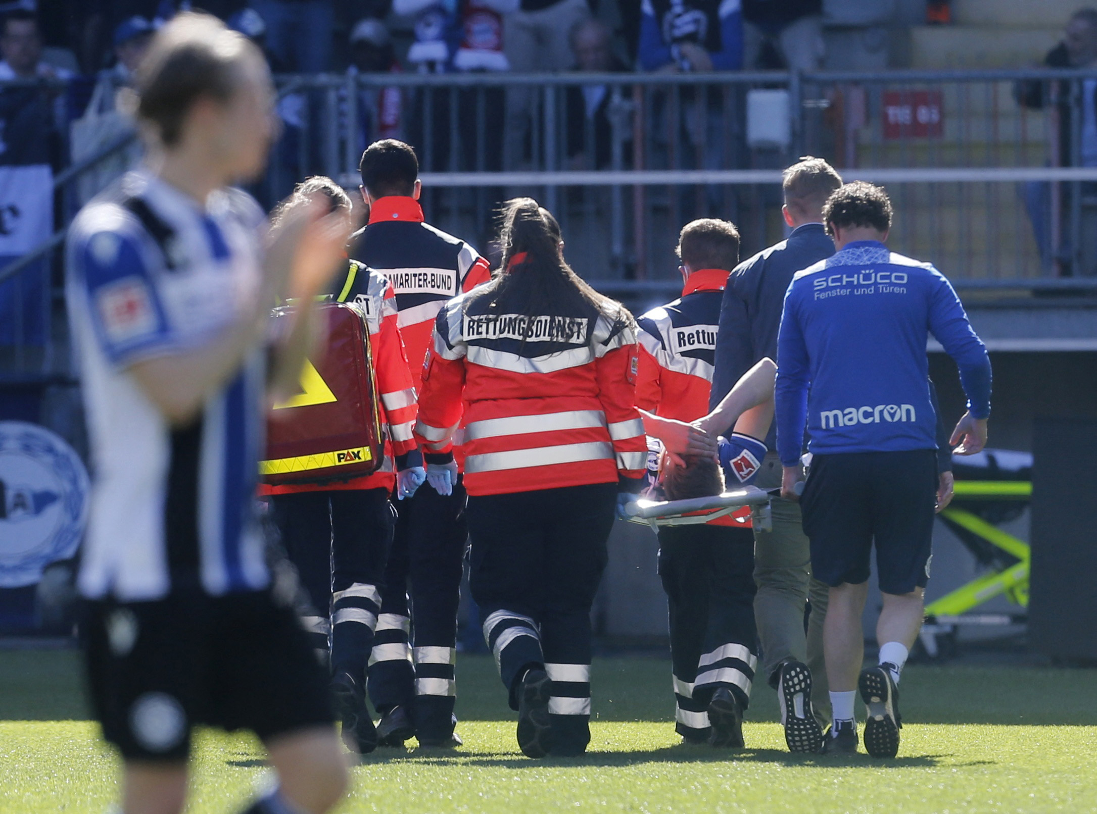 Bundesliga - Arminia Bielefeld v Bayern Munich