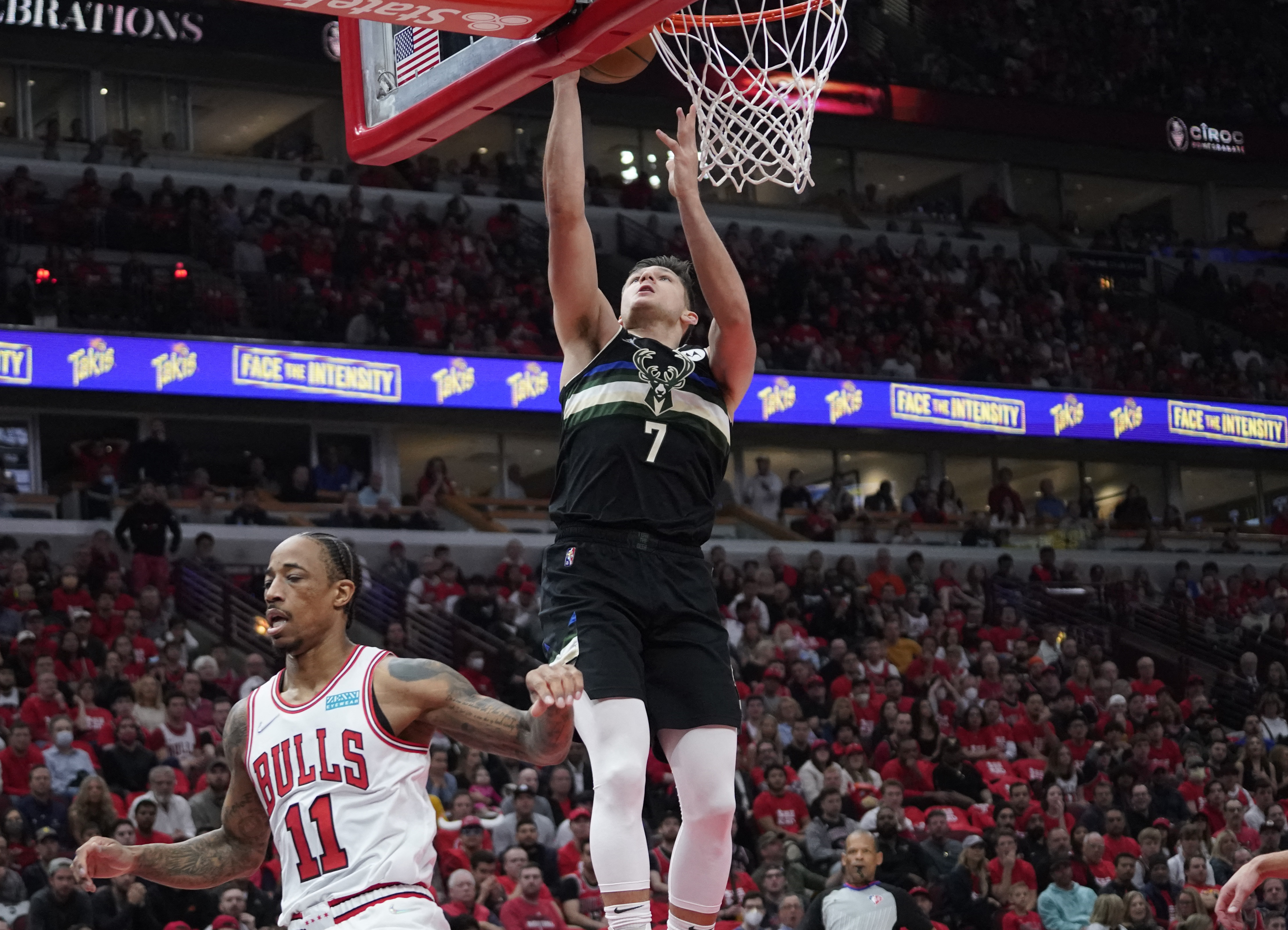 NBA: Playoffs-Milwaukee Bucks at Chicago Bulls