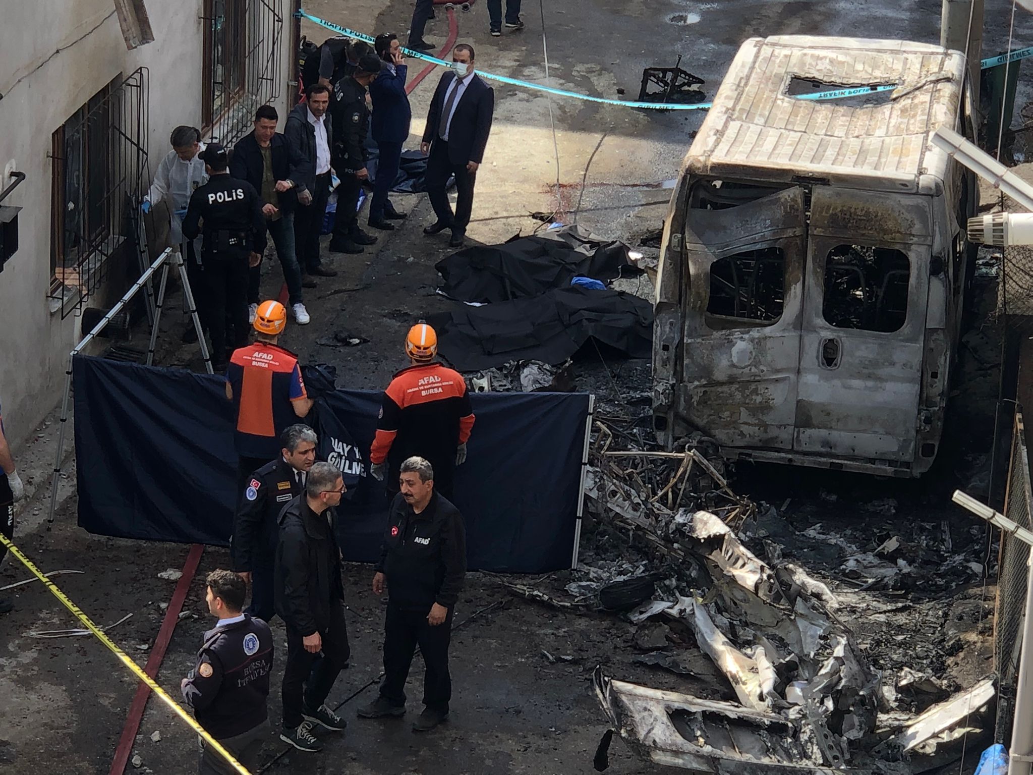 Turkiye: Dvije osobe poginule pri padu trenažnog aviona