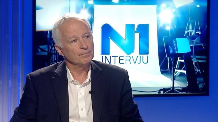 kameron-manter-foto-n1-725x407