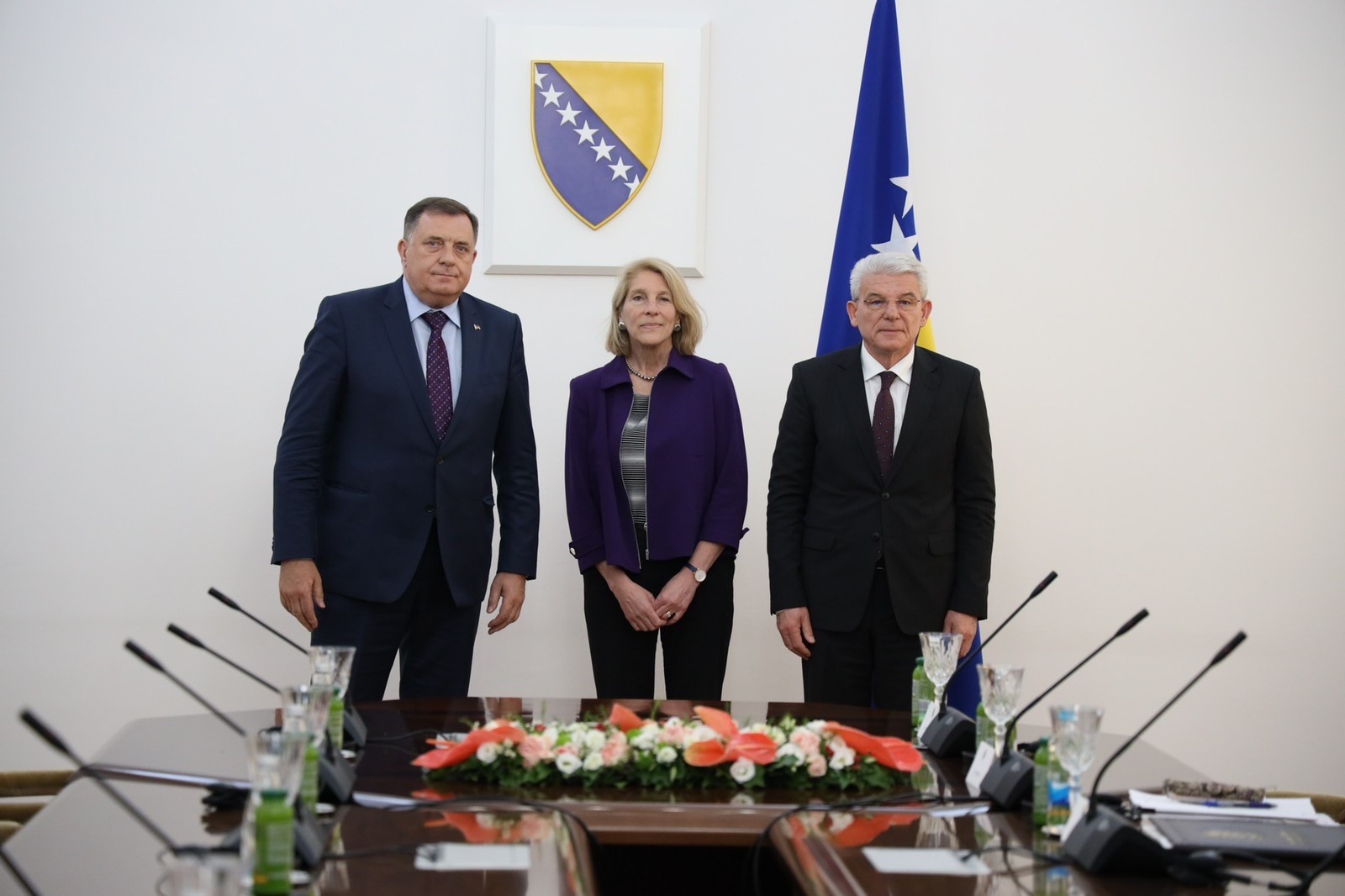 Džaferović i Dodik sa Donfried 1