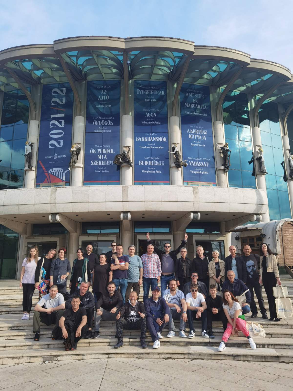 Kamerni teatar 55 u Budimpešti.jpg slika