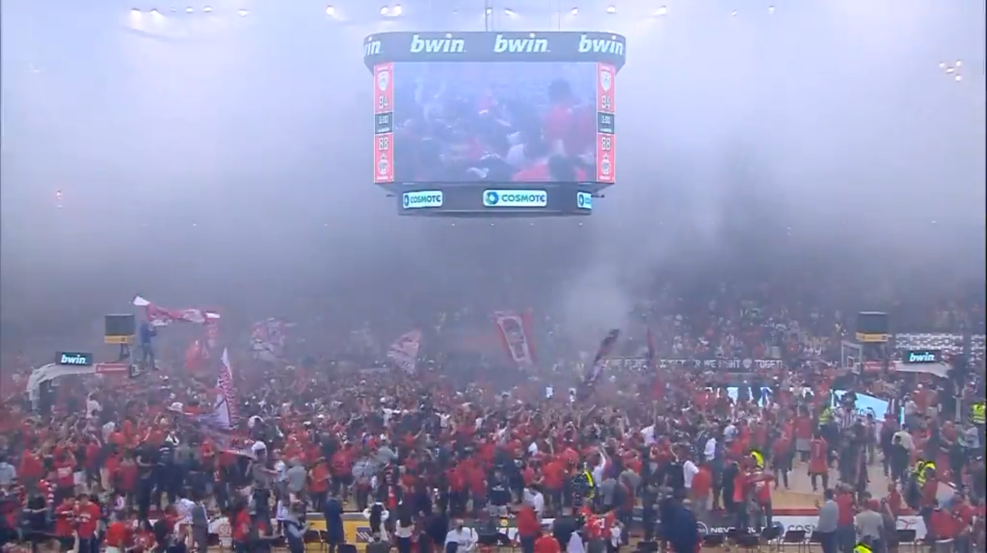 1651700473-olympiakos