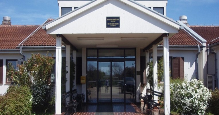 4cb88ca5-071a-4c3a-aa08-03cecb90fd90