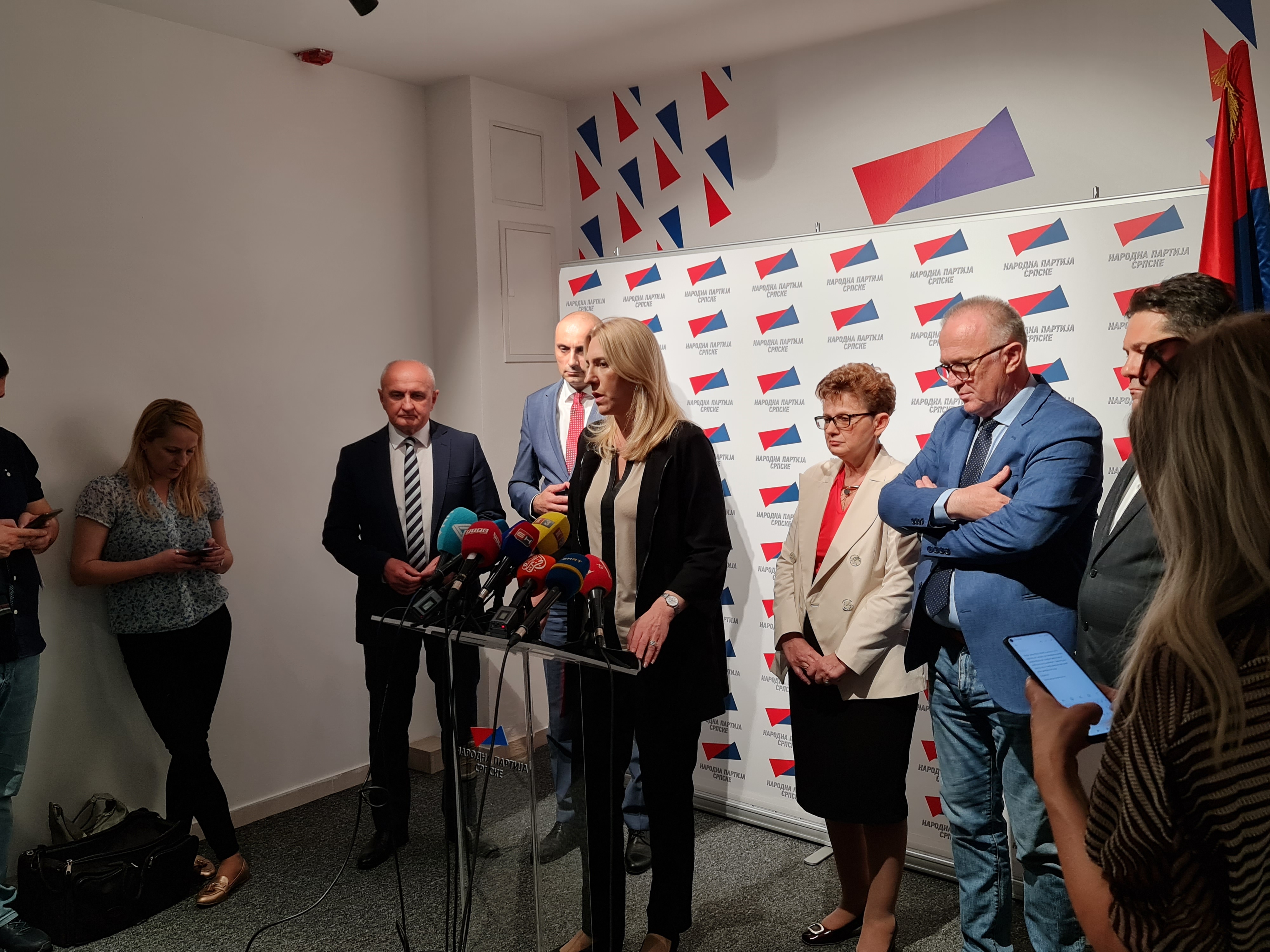 vladajuća koalicija