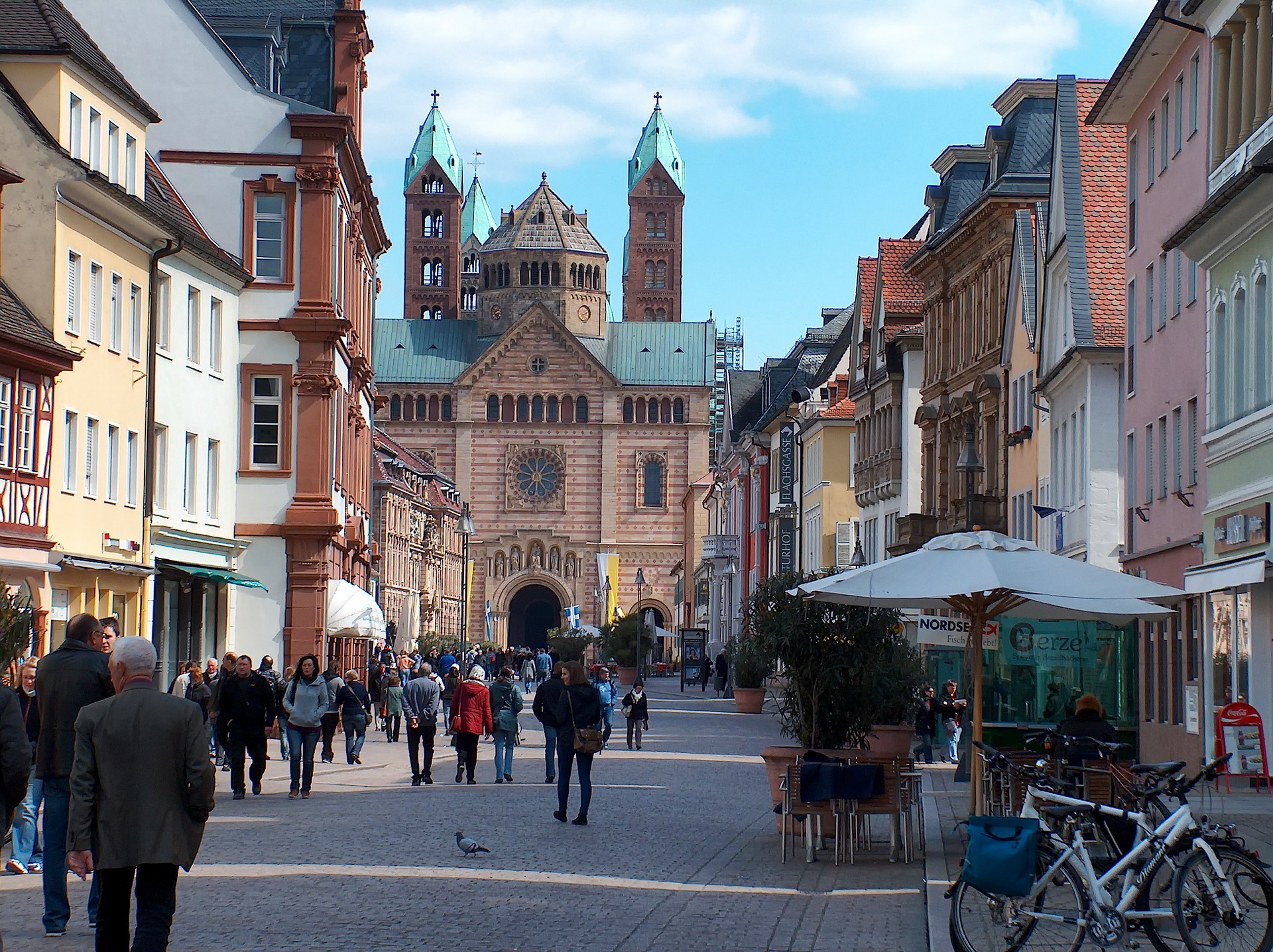 speyer-110260_1920