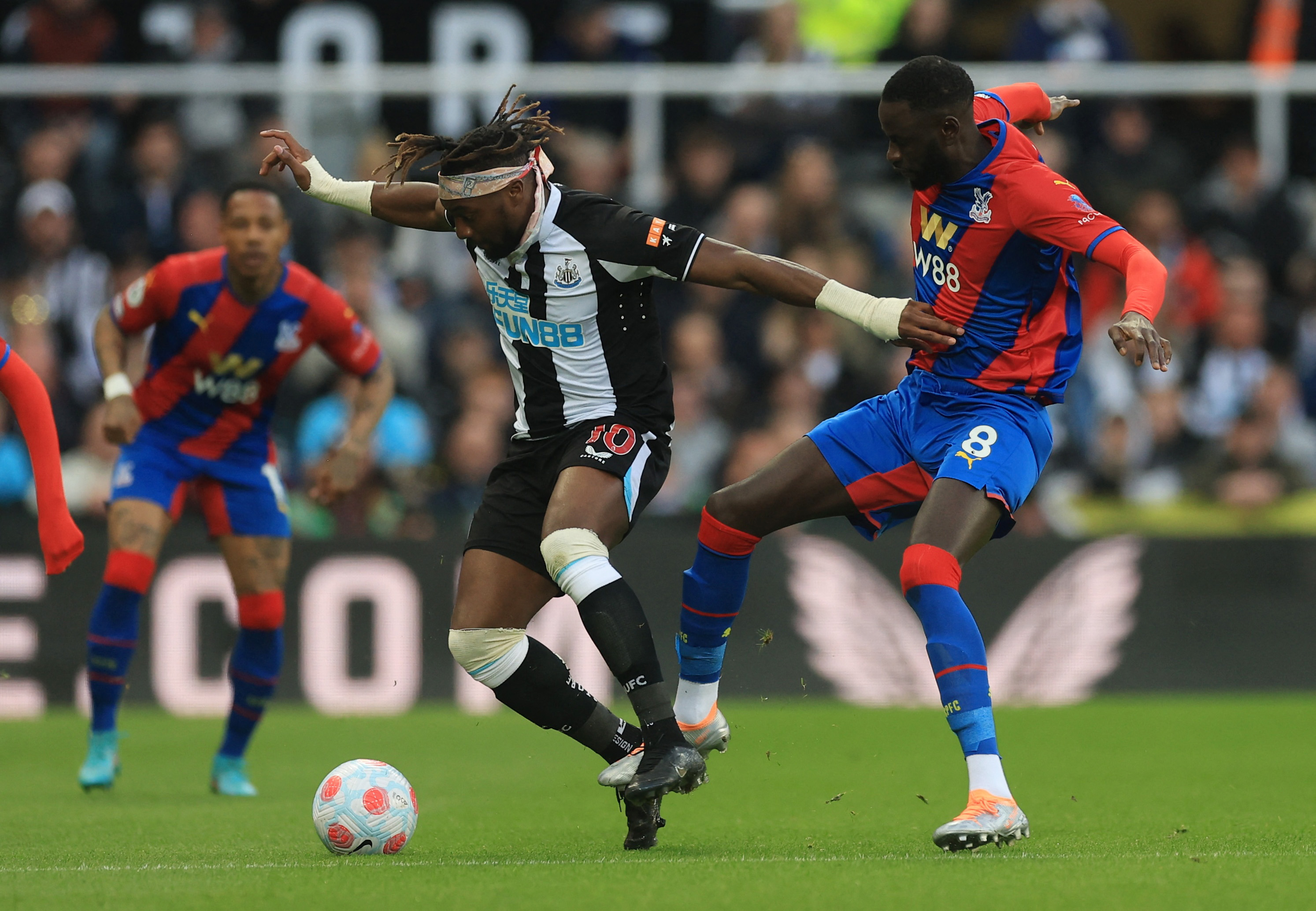 Premier League - Newcastle United v Crystal Palace