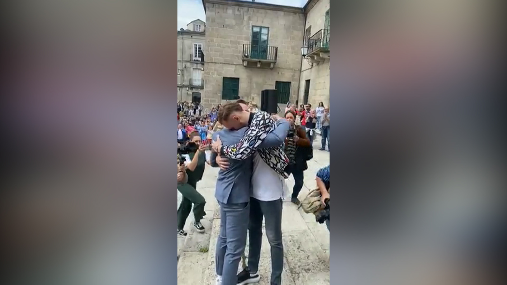 DZENIS I DZANAN
