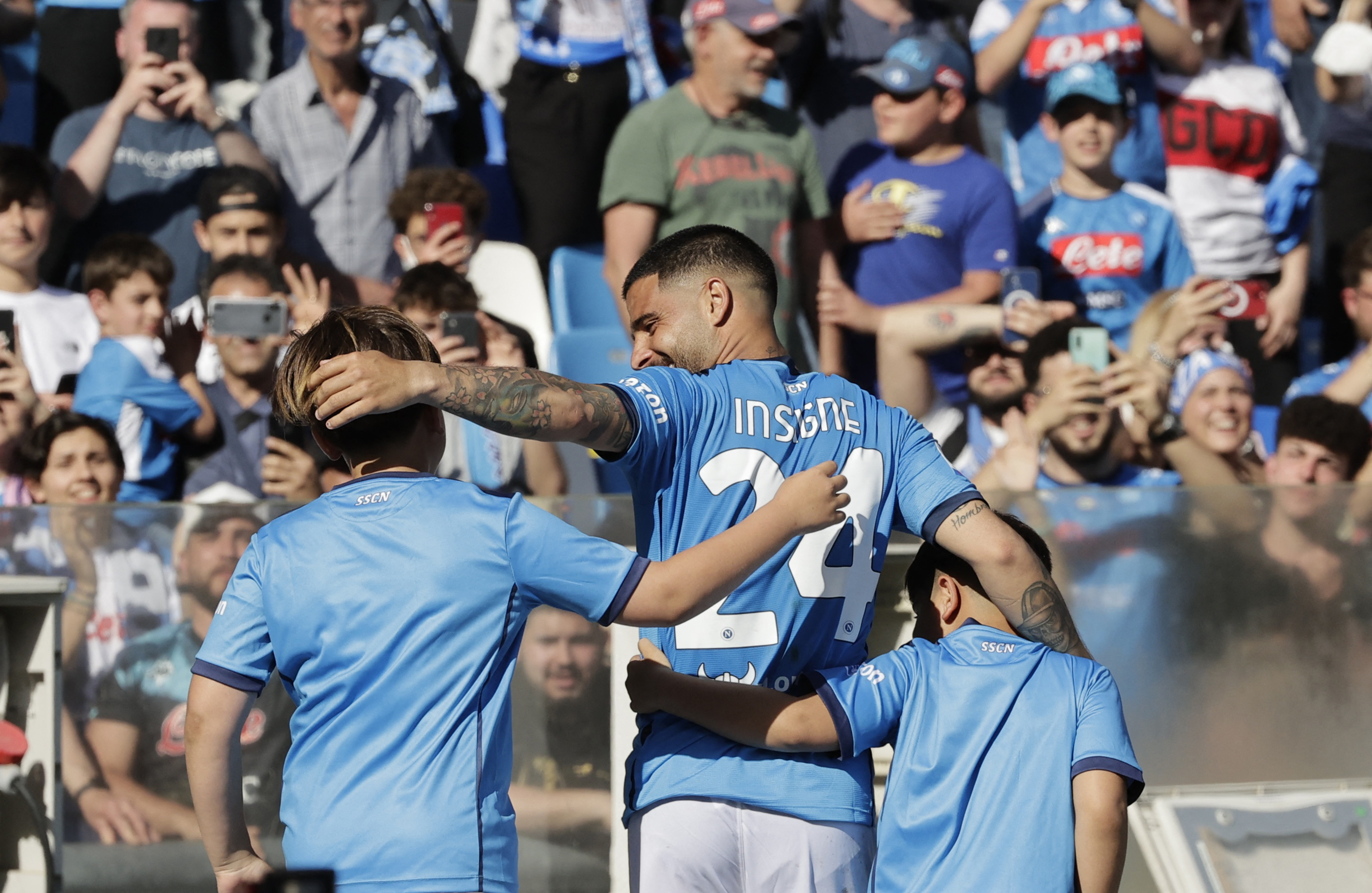 Serie A - Napoli v Genoa