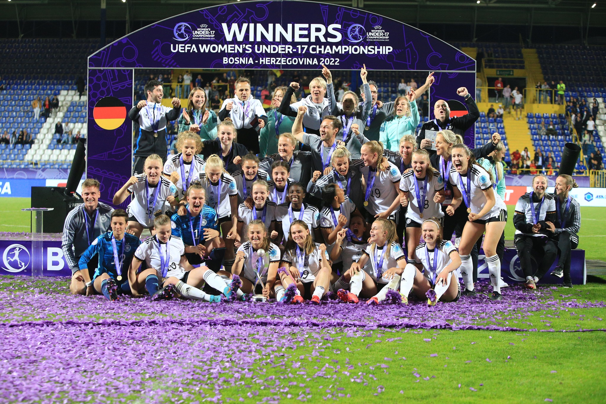 281111376_5774816615868203_4008139136743348472_n