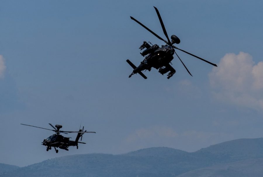 1652617387-000_329Y3Y9-900x606