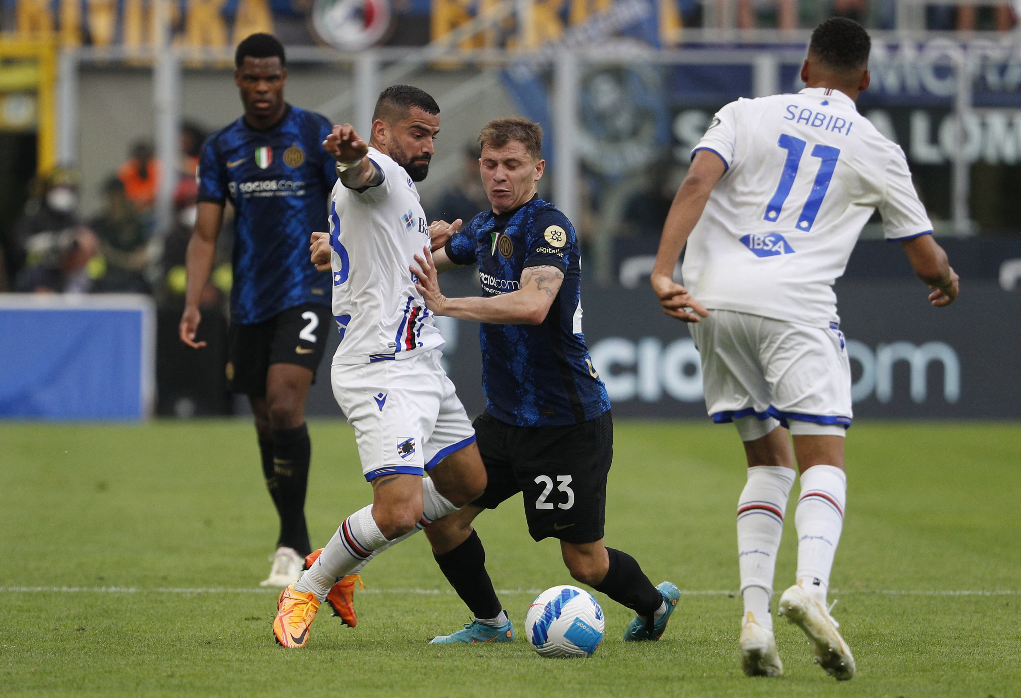 REUTERS/Guglielmo Mangiapane