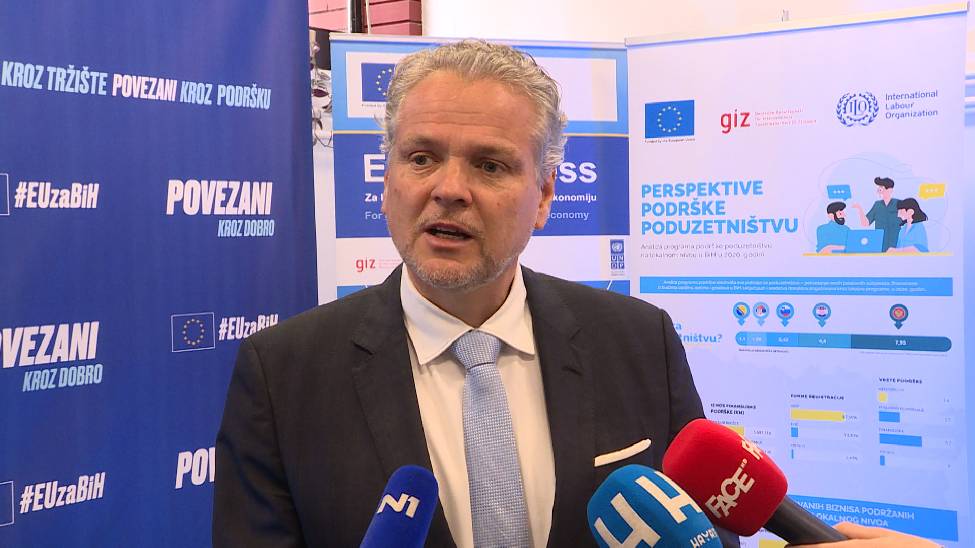 SA-.00_00_19_16.Still001