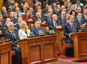 1653990017-inauguracija-vucic-dodik-1-300x221.png