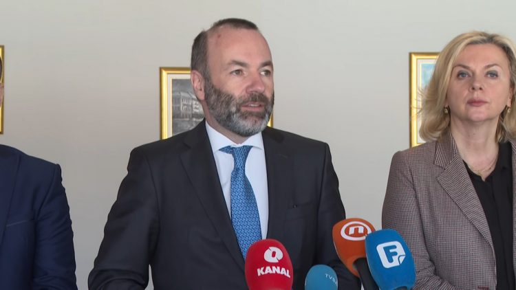 1644572151-weber-750x422