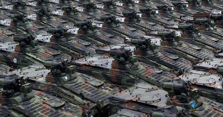 0a39dd98-748b-4f26-b7df-a22cf33a8ce3