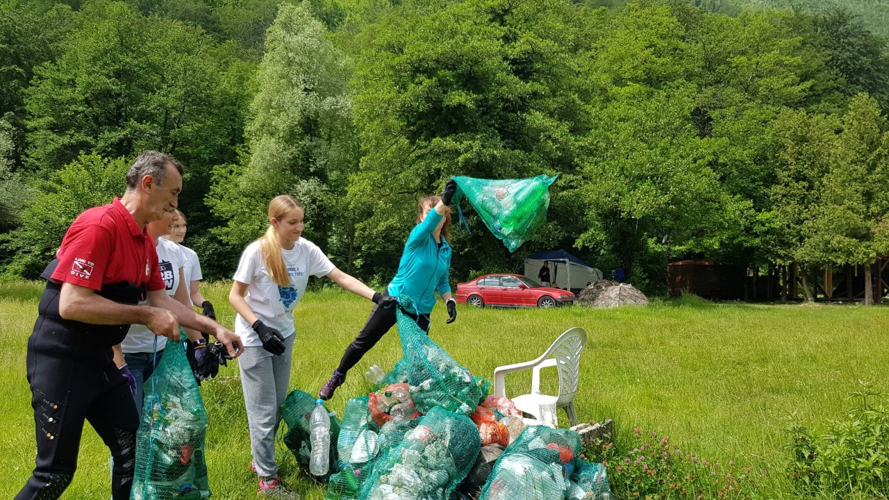 smeće boračko jezero 3