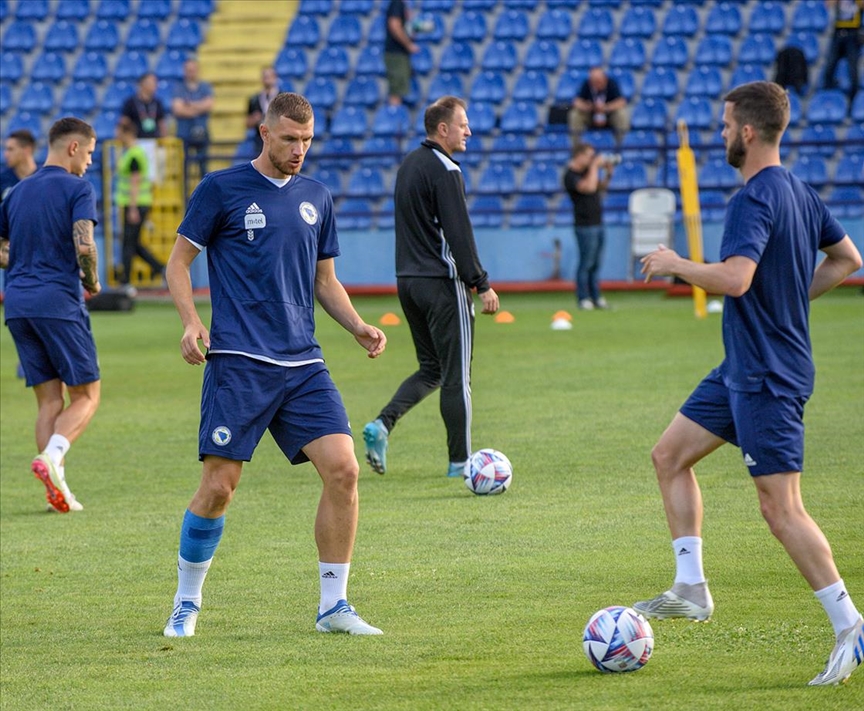 1654886144-Edin-Dzeko-Reprezentacija-BiH-Trening.jpg