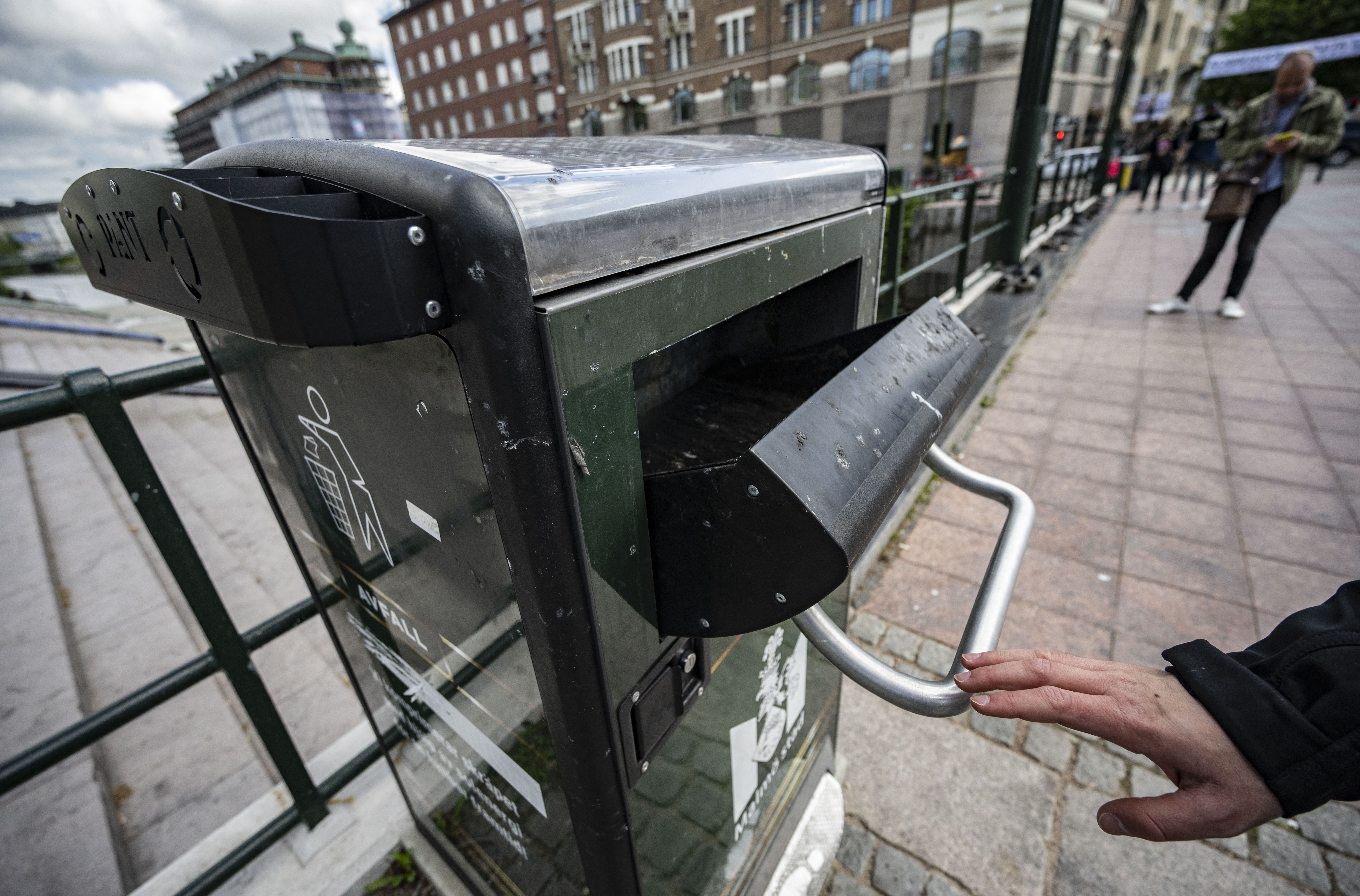 SWEDEN-WASTE-OFFBEAT