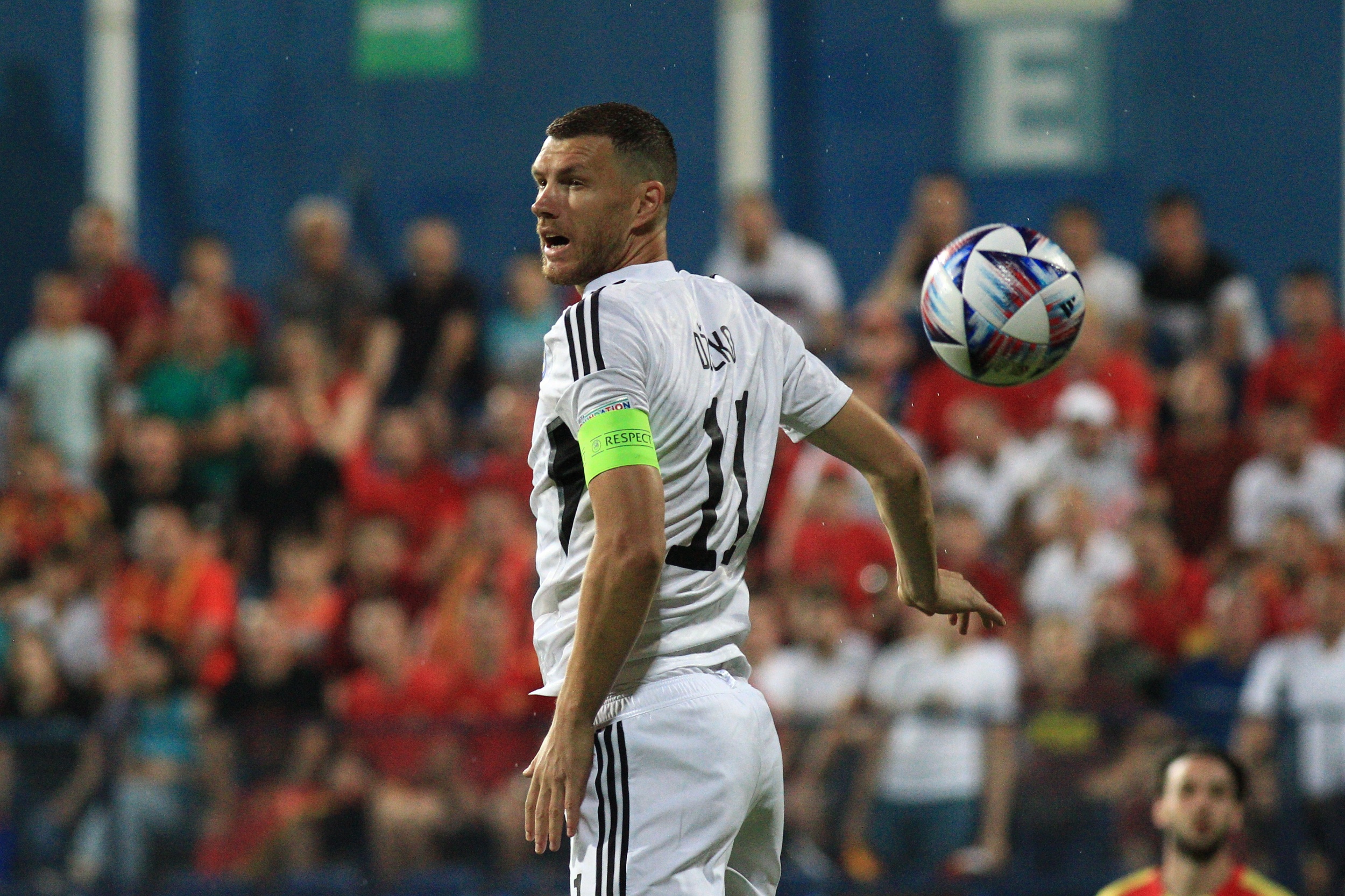 Edin Džeko, Bosna i Hercegovina Crna Gora