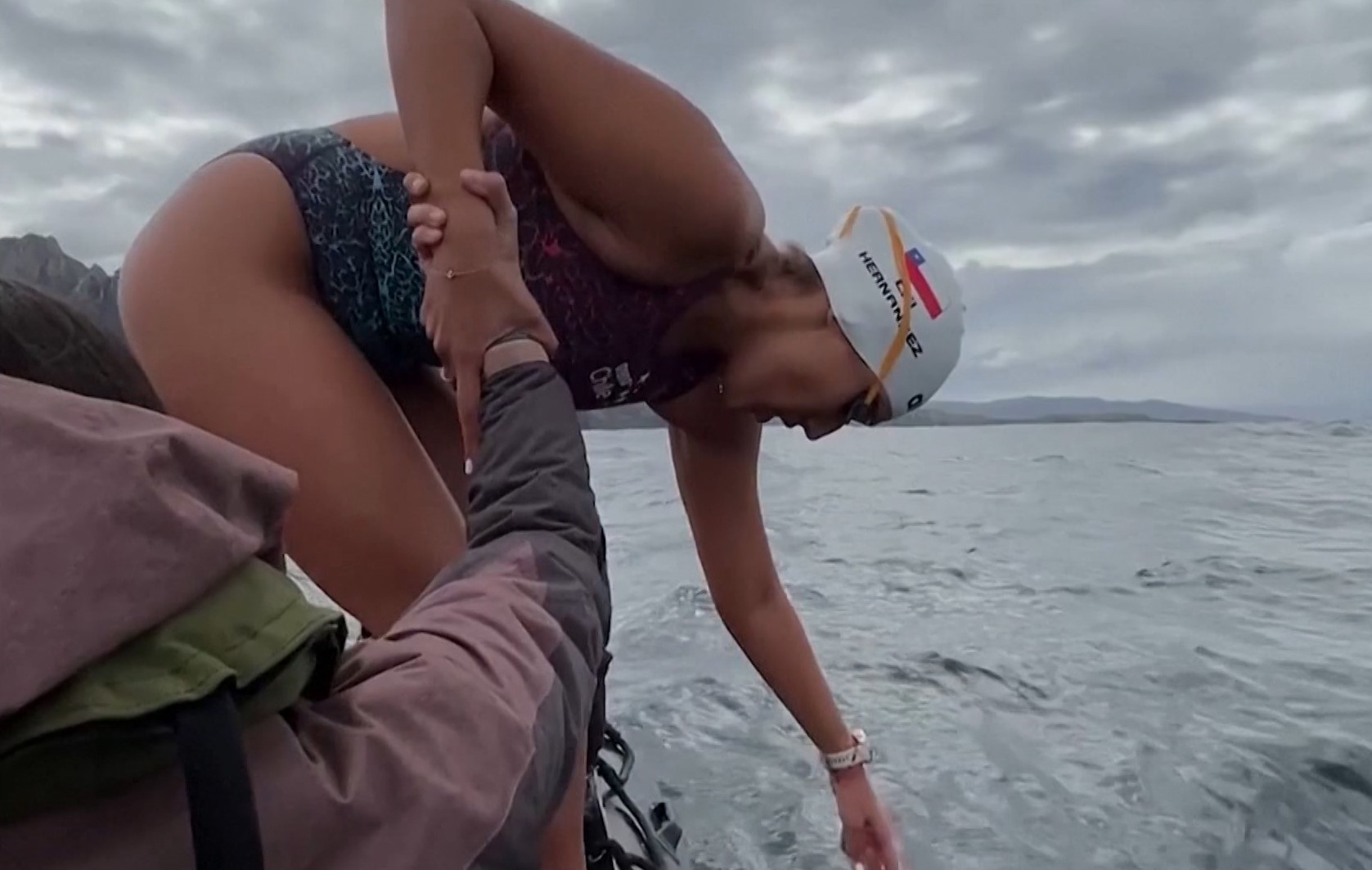 WALL BARBARA HERNANDEZ