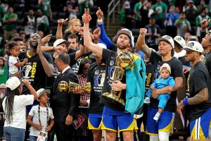 1655442744-2022-06-17T045023Z_809949635_MT1USATODAY18549545_RTRMADP_3_NBA-FINALS-GOLDEN-STATE-WARRIORS-AT-BOSTON-CELTICS-300x200.jpg