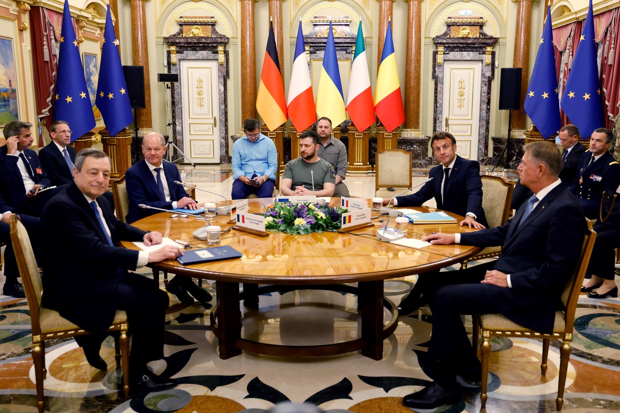 Macron, Draghi And Scholz Meet With Zelenskyy - Kiev