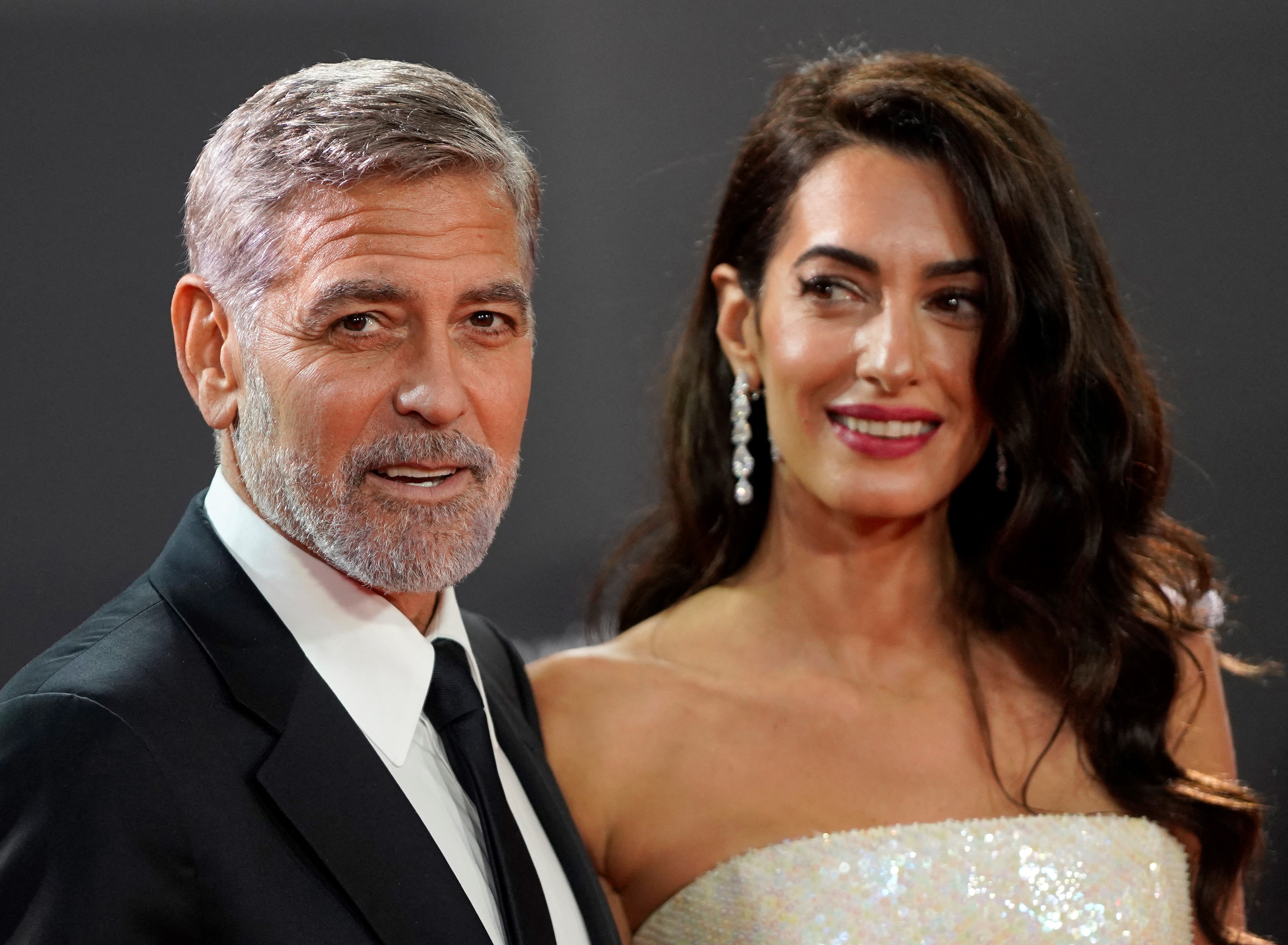 George i Amal Clooney