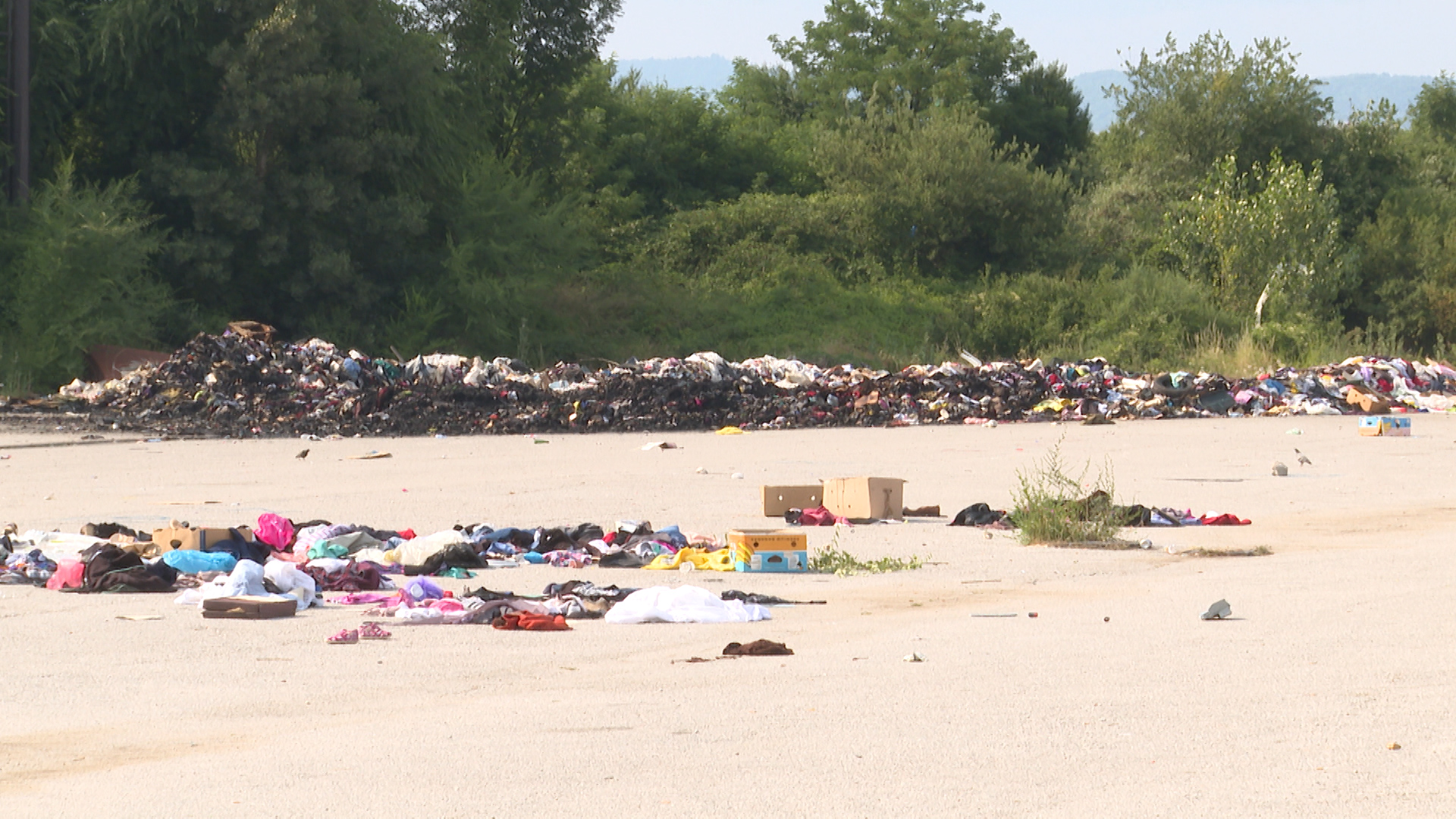 sa-pozar-mak(20220703-171539446).MXF.00_01_24_24.Still002