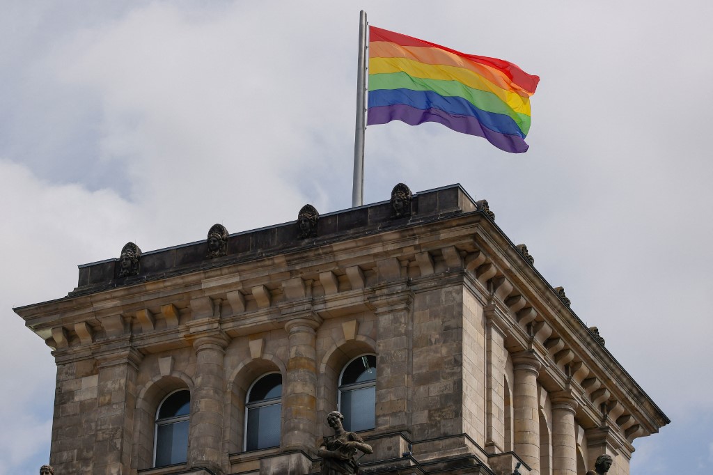 Bundestag lgbt zastava