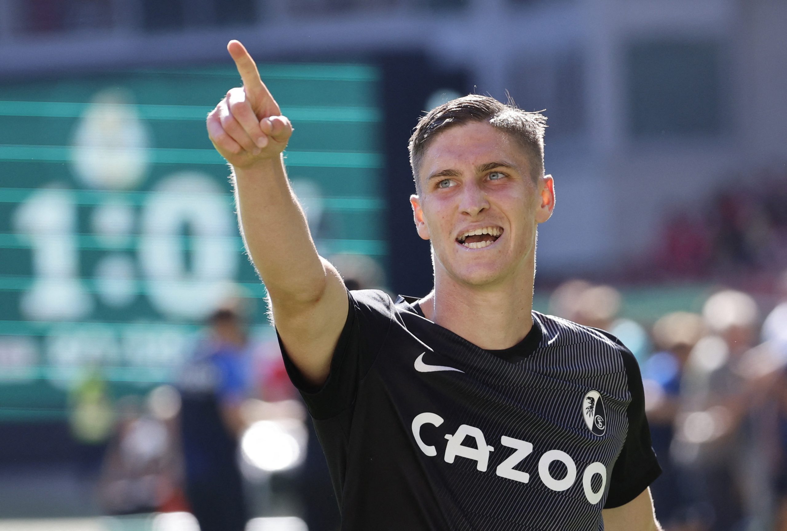 1659800586-2022-07-31T154851Z_2032640274_UP1EI7V17XEMB_RTRMADP_3_SOCCER-GERMANY-FCK-SCF-REPORT-scaled.jpg